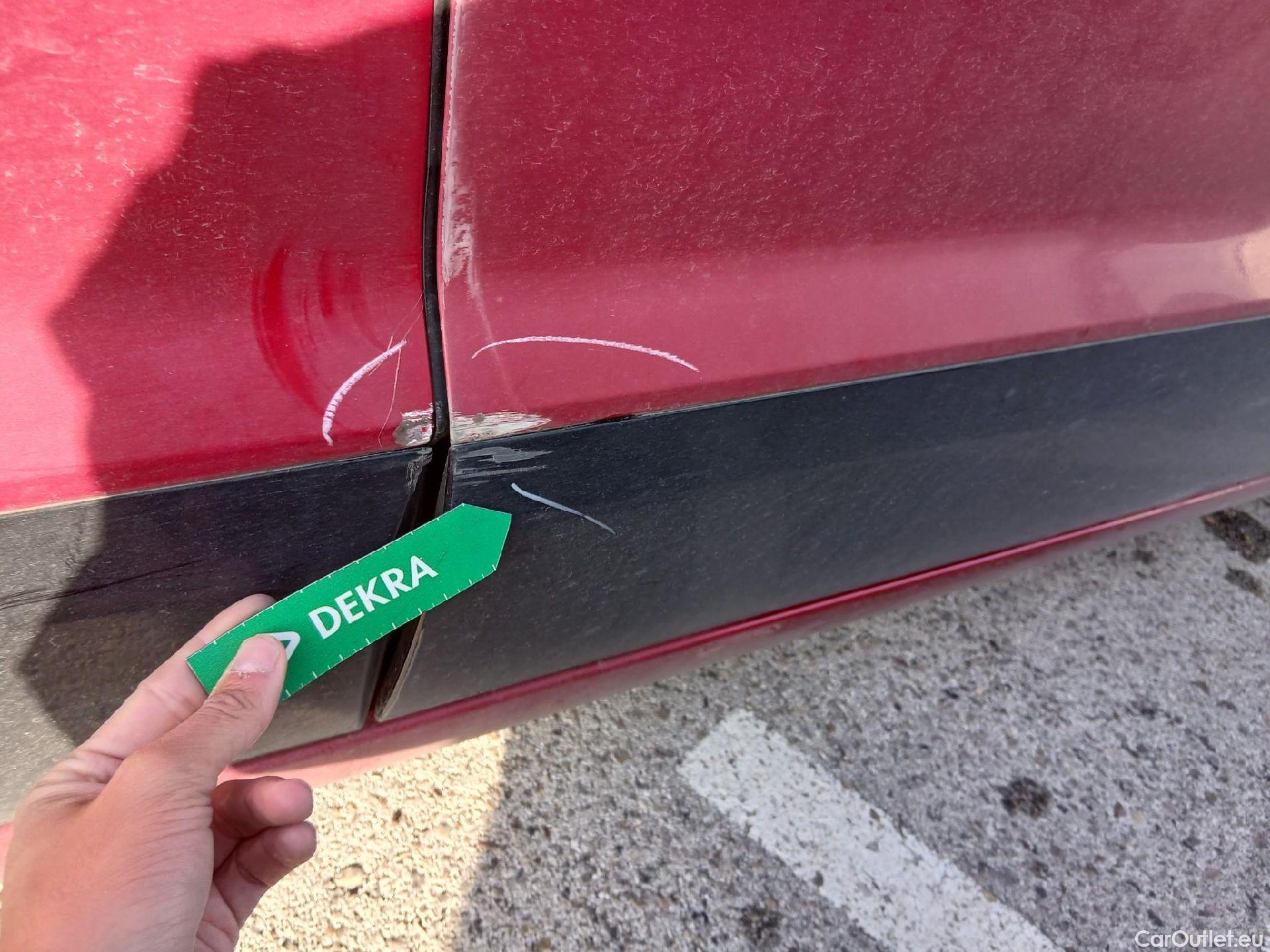  KIA  Niro KIA  / 2022 / 5P / crossover 1.6 GDi HEV 104kW (141CV) Drive #41