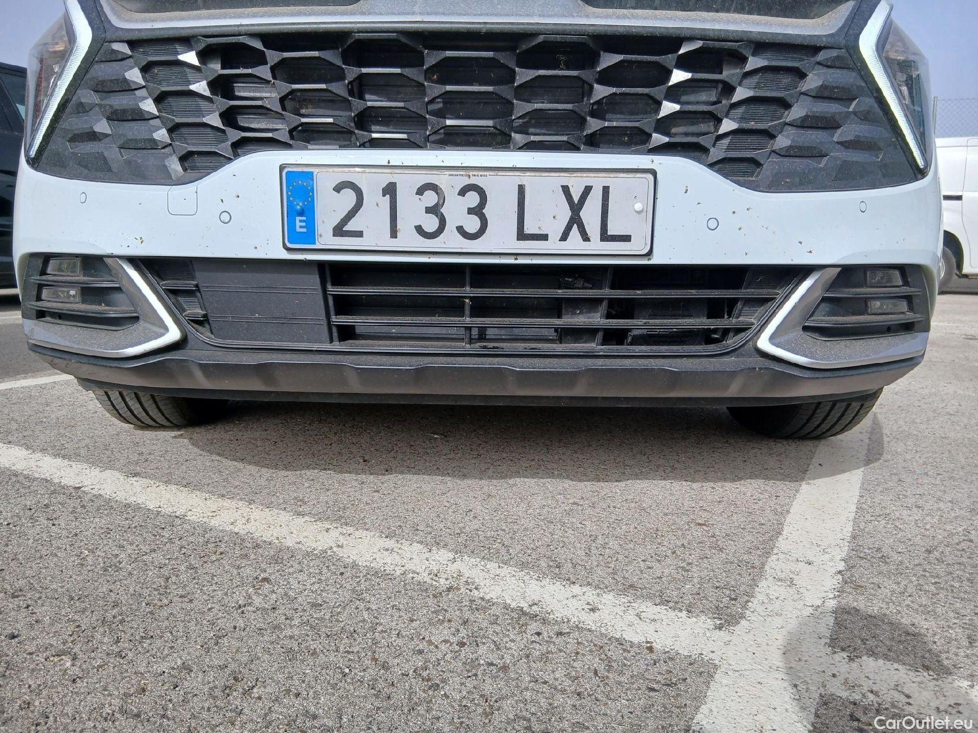  KIA  Sportage KIA  / 2022 / 5P / todoterreno 1.6 T-GDi HEV 171kW (230CV) Drive 4X2 #5