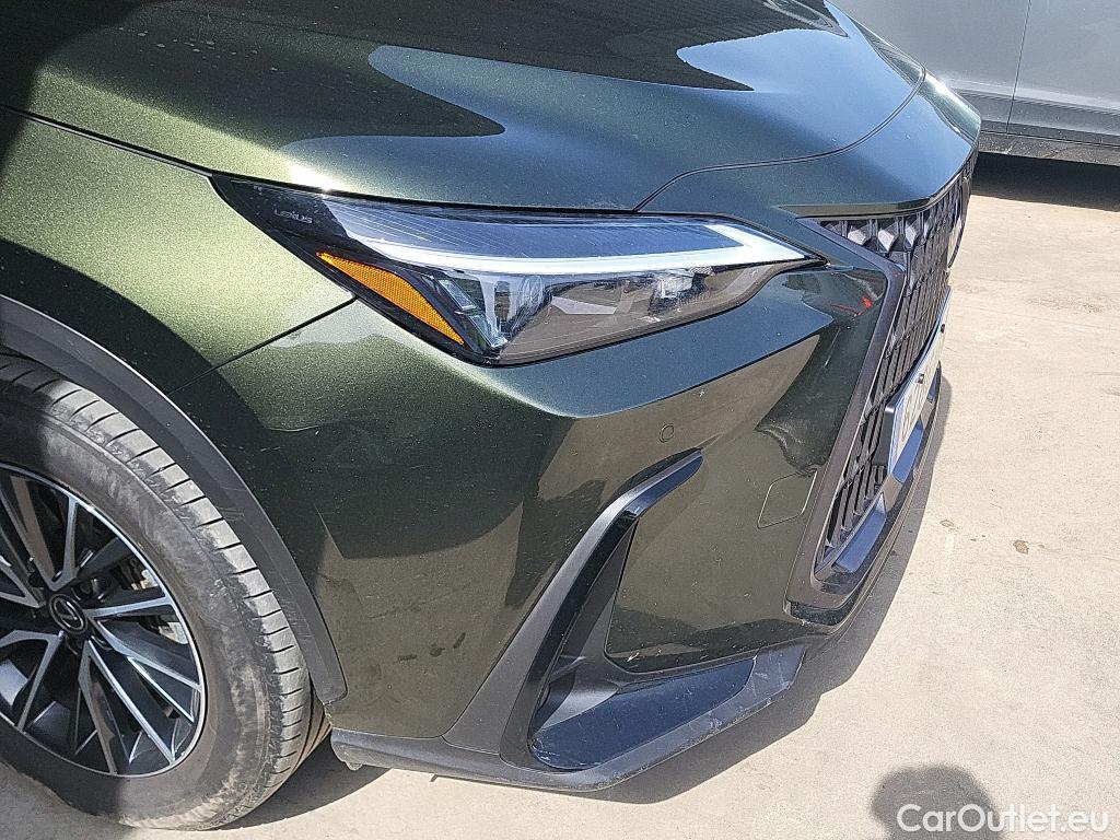  Lexus  NX LEXUS  / 2021 / 5P / todoterreno 350h Executive 2WD #16