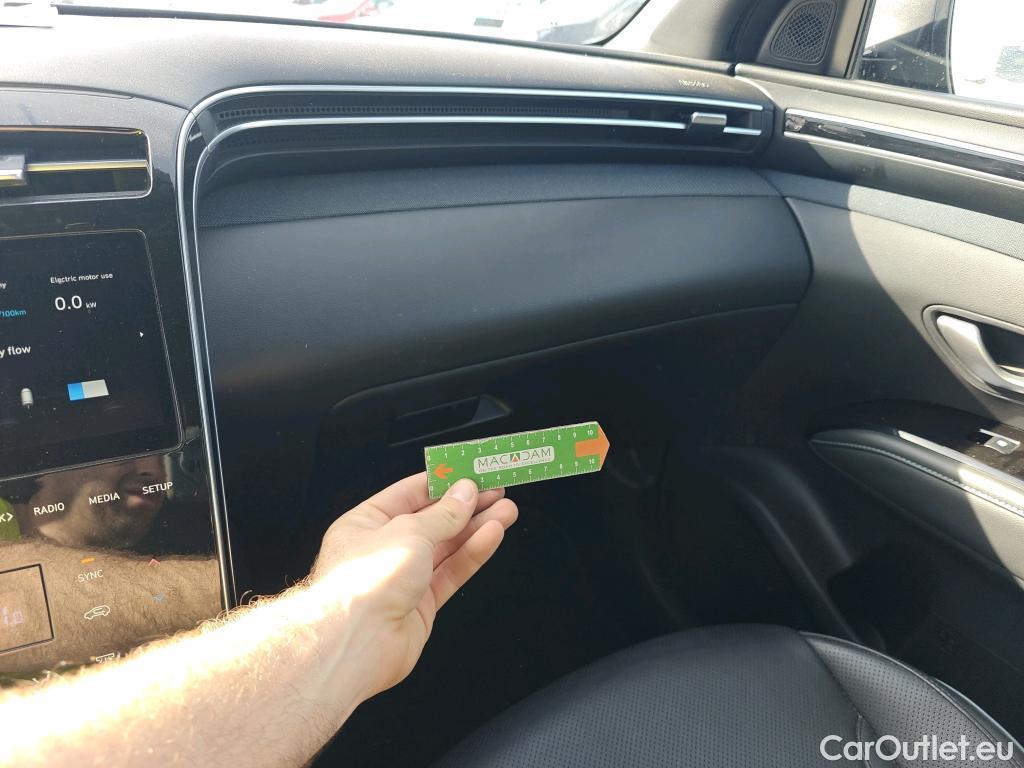  Hyundai  Tucson HYUNDAI  / 2020 / 5P / todoterreno 1.6 TGDI 169kW HEV Style Teal Auto 4x4 #14