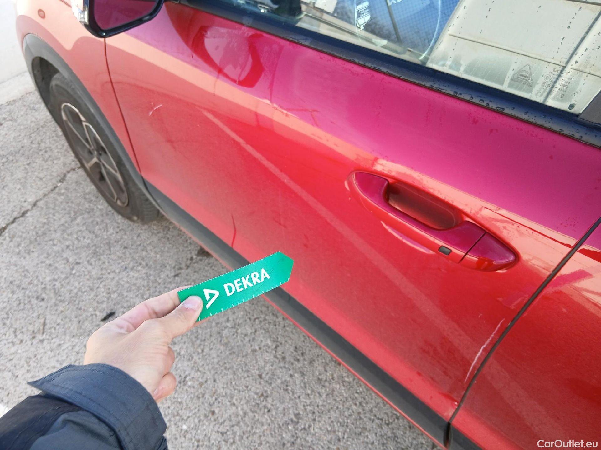  KIA  Niro KIA  / 2022 / 5P / crossover 1.6 GDi HEV 104kW (141CV) Drive #11