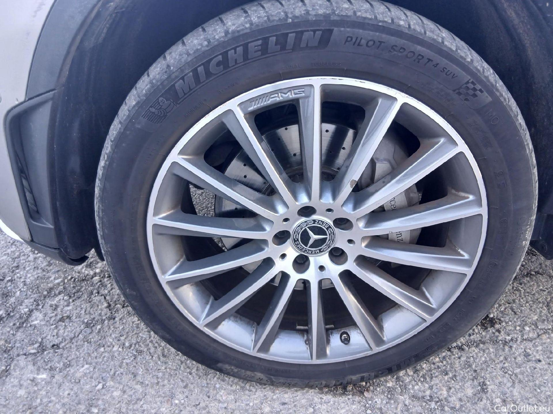  Mercedes  G-Klasee MERCEDES-BENZ Clase GLC / 2019 / 5P / todoterreno GLC 300 e 4MATIC #6