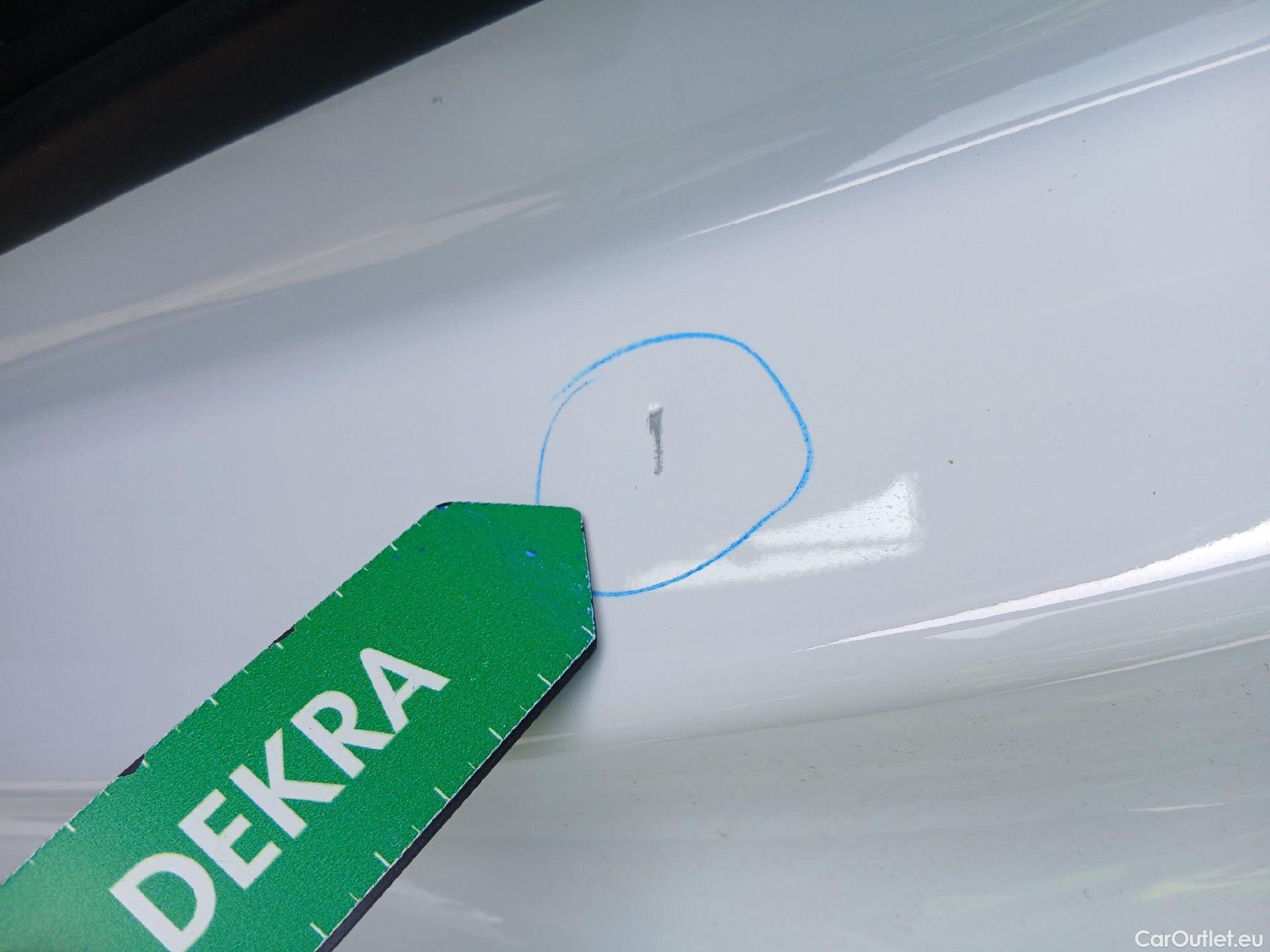  KIA  Sportage KIA  / 2022 / 5P / todoterreno 1.6 T-GDi HEV 171kW (230CV) Drive 4X2 #10