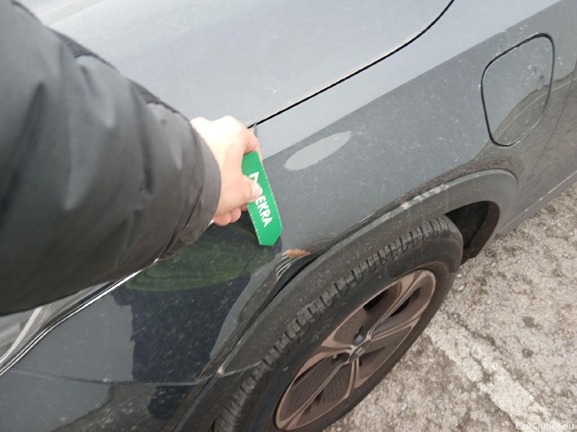  KIA  XCeed KIA  1.6 GDi PHEV 104kW (141CV) eDrive (AC) #8