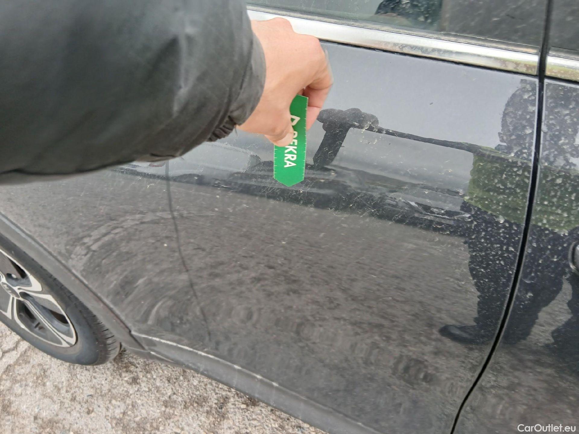  KIA  XCeed KIA  1.6 GDi PHEV 104kW (141CV) eDrive (AC) #21