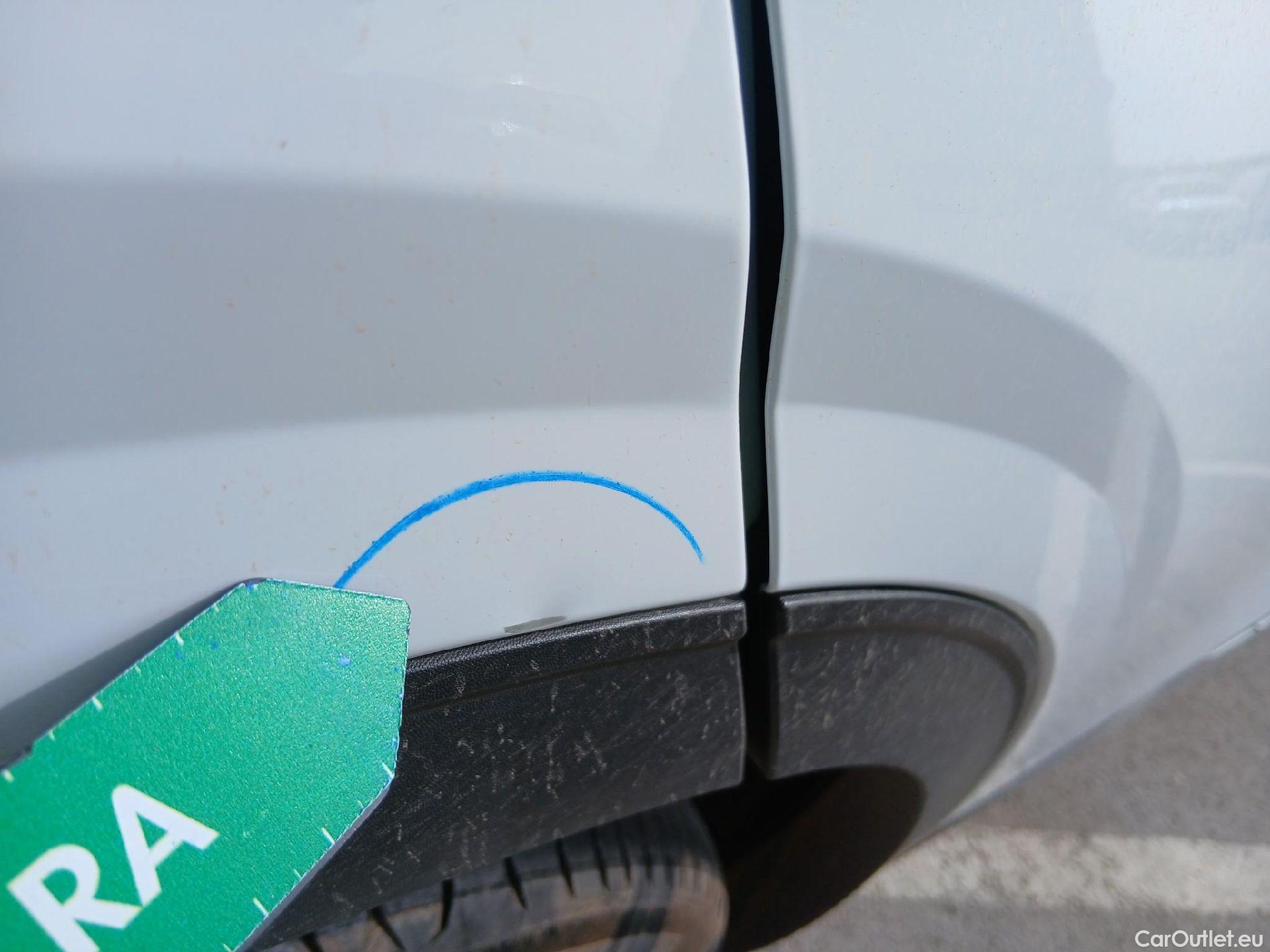  KIA  Sportage KIA  / 2022 / 5P / todoterreno 1.6 T-GDi HEV 171kW (230CV) Drive 4X2 #26