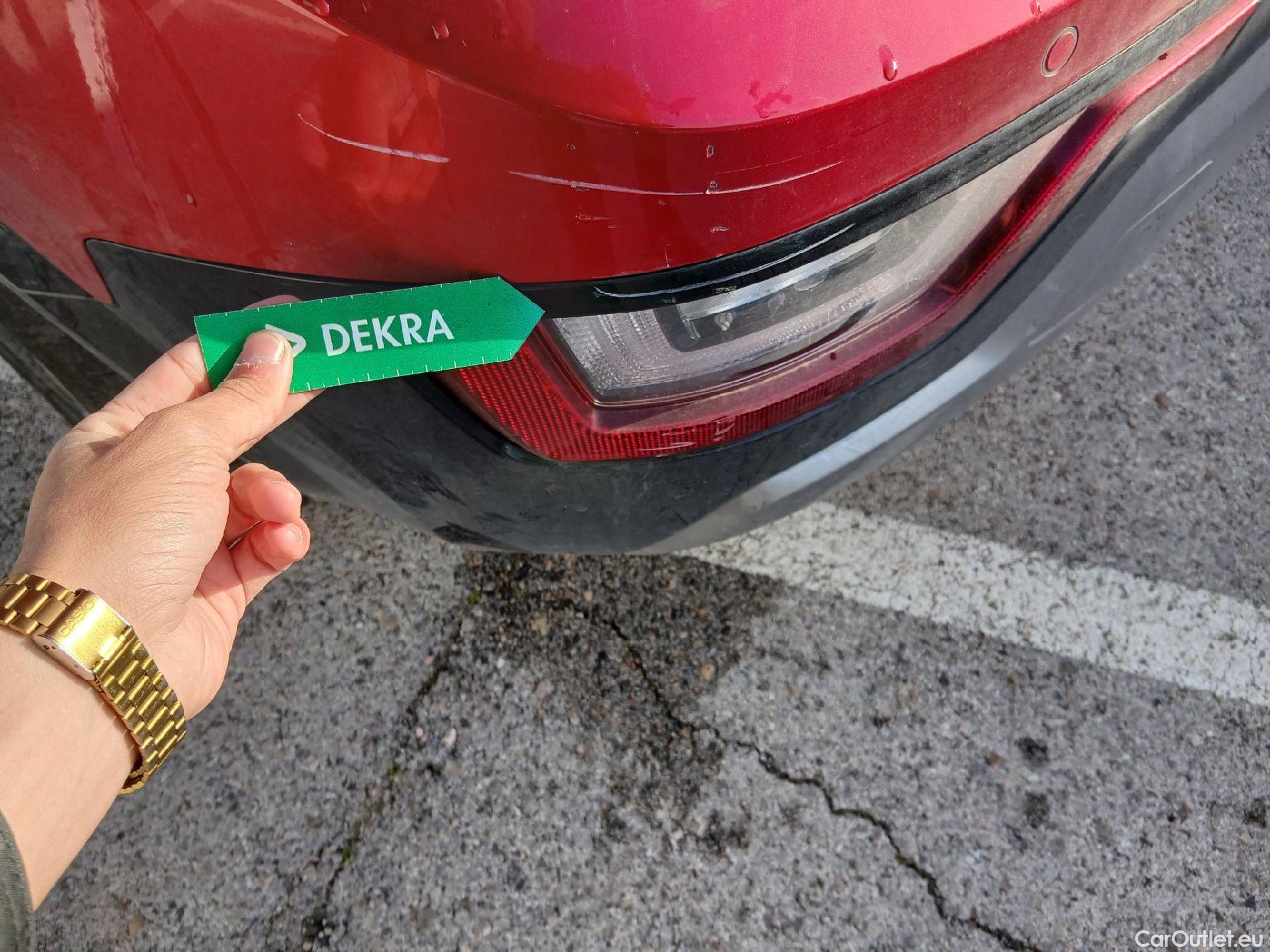  KIA  Niro KIA  / 2022 / 5P / crossover 1.6 GDi HEV 104kW (141CV) Drive #25