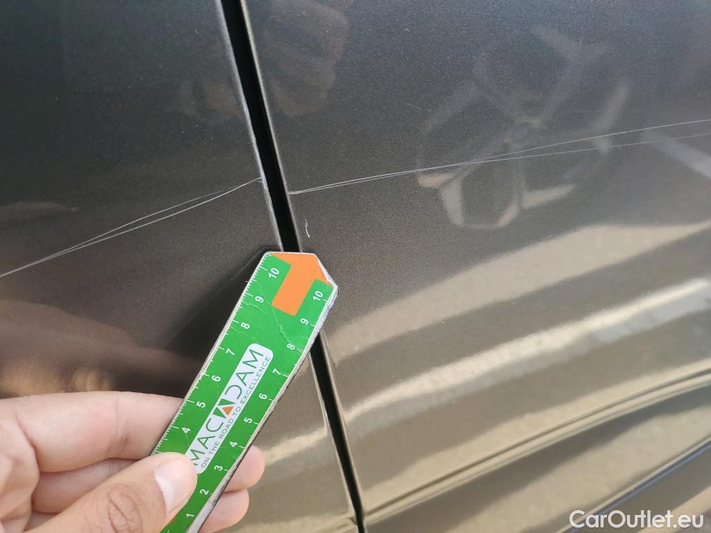  Nissan  Qashqai NISSAN  / 2021 / 5P / todoterreno DIG-T 116kW (158CV) mHEV Xtronic Acenta (AC) #12