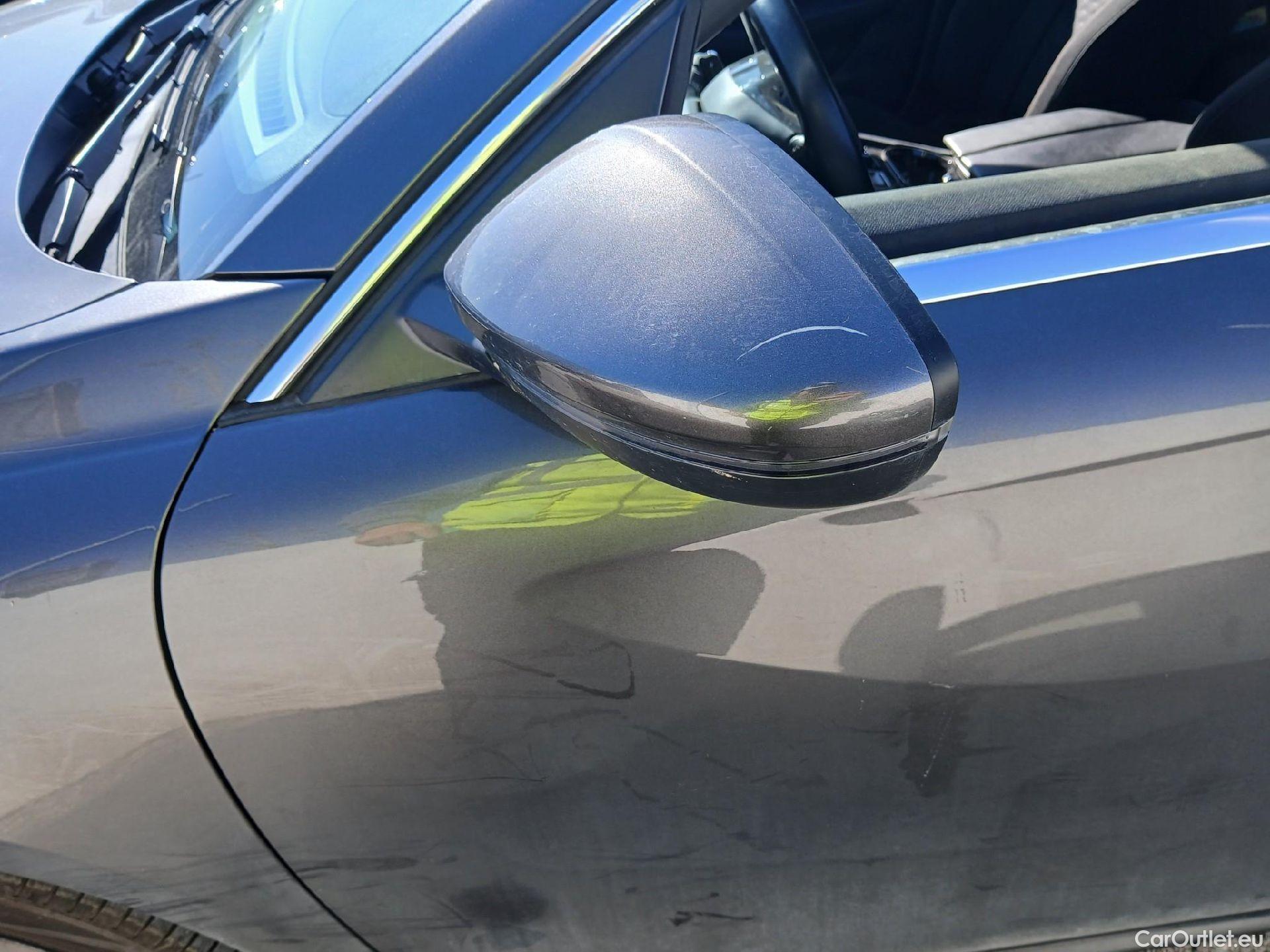  Peugeot  508 PEUGEOT  / 2018 / 5P / berlina con portón 5P Business Line BlueHDi 130 EAT8 (AC) #11