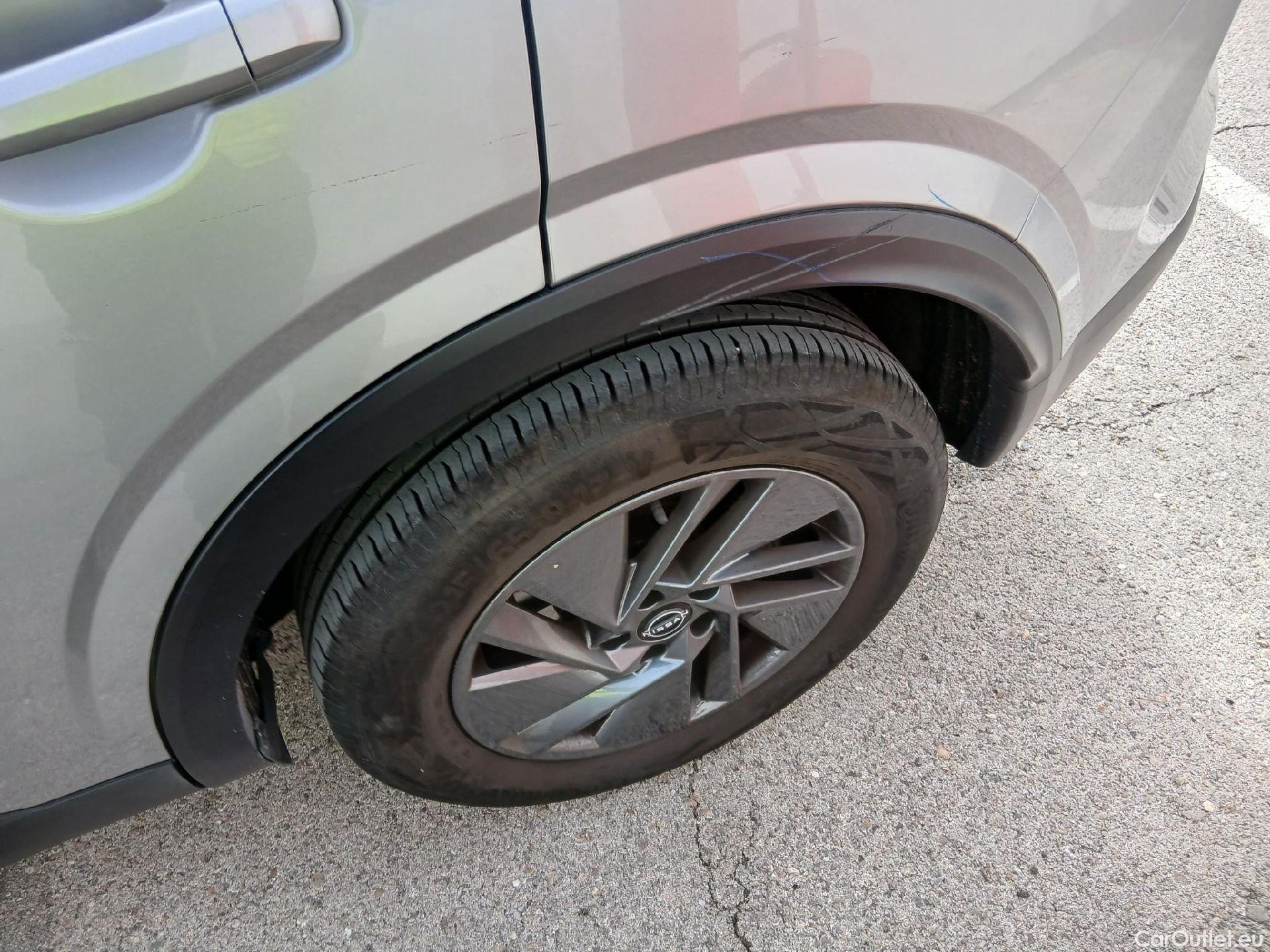  Nissan  Qashqai NISSAN  / 2021 / 5P / todoterreno DIG-T 103kW (140CV) mHEV 4x2 Acenta #25