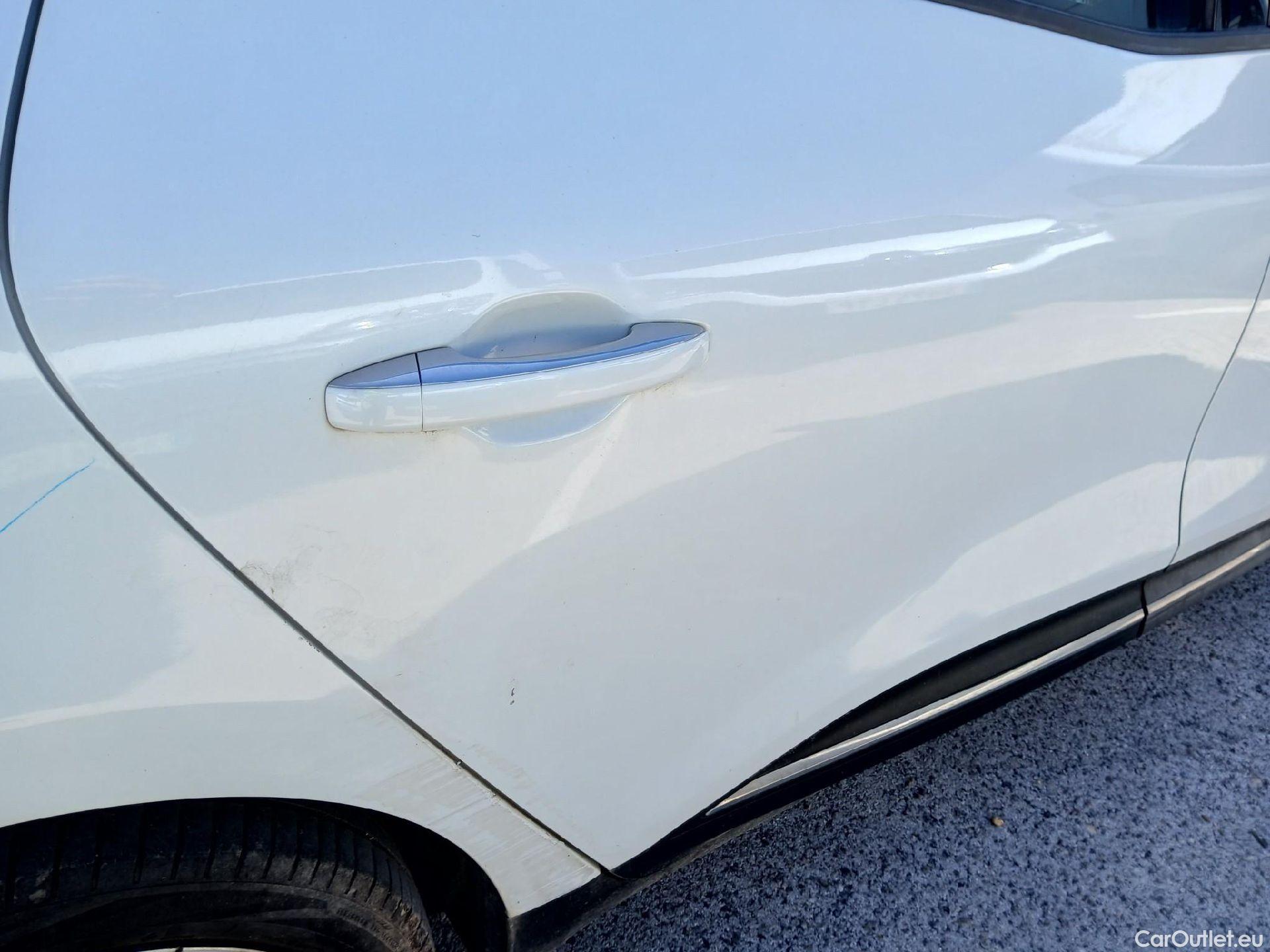  Renault  Grand Scenic RENAULT Grand Scénic / 2016 / 5P / monovolumen compacto Limited TCe 103 kW (140CV) EDC GPF MY21 #29