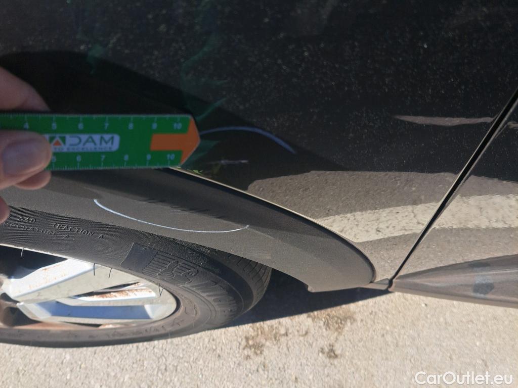  Peugeot  3008  Active Pack 1.5 HDi 130CV MT6 E6d #21