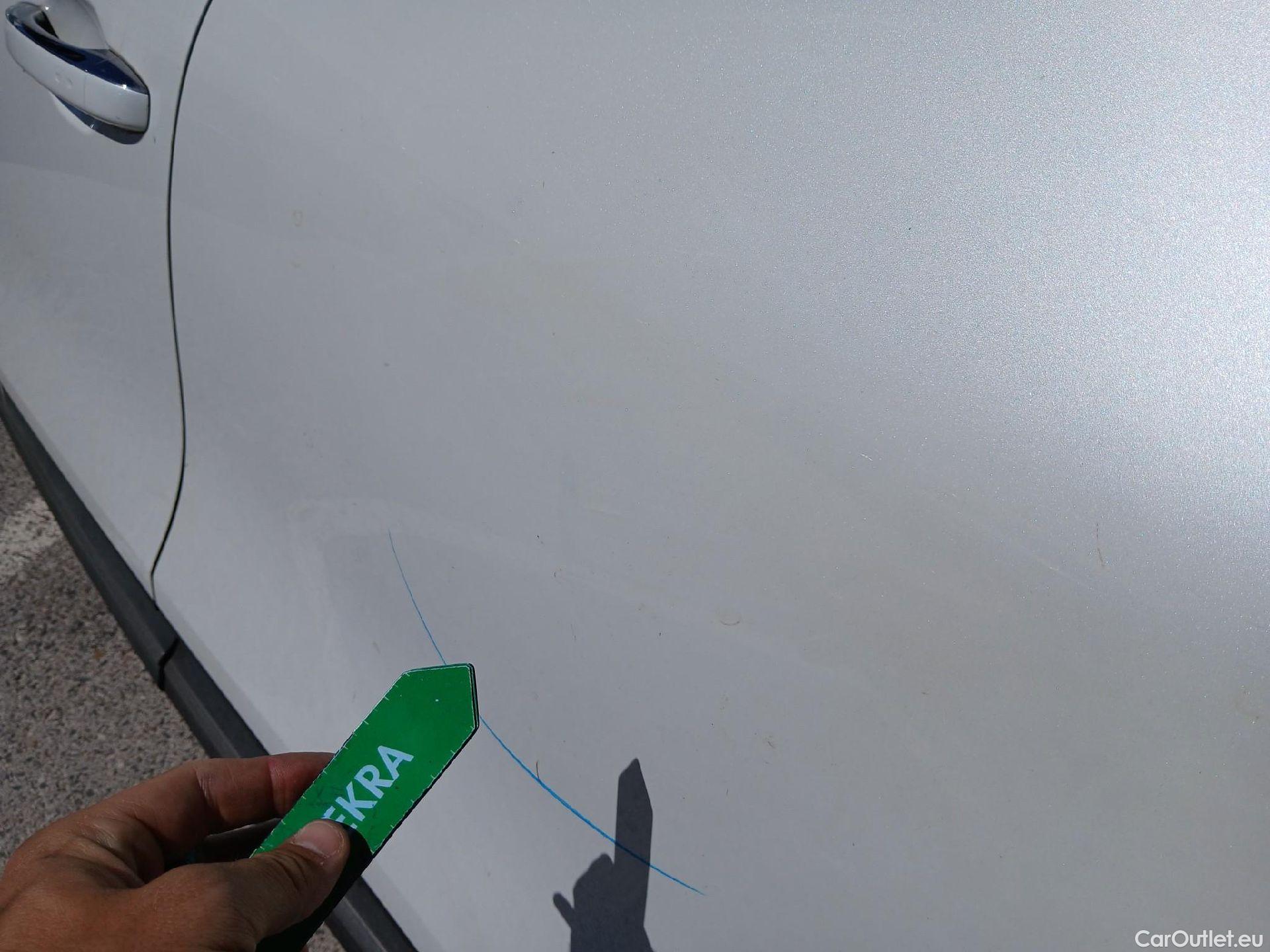  Renault  Grand Scenic RENAULT Grand Scénic / 2016 / 5P / monovolumen compacto Limited TCe 103 kW (140CV) EDC GPF MY21 #19