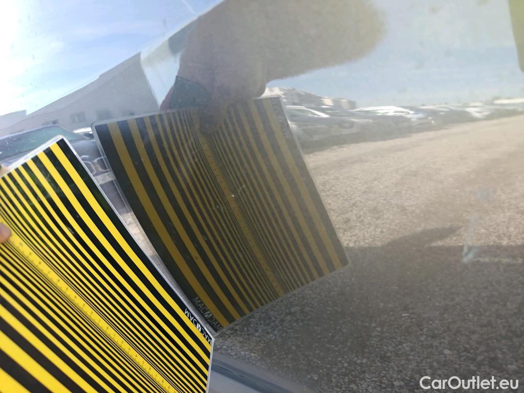  Peugeot  3008 PEUGEOT  / 2020 / 5P / todoterreno 1.5 BlueHDi 96kW (130CV) S&S Active Pack (AC3) #22