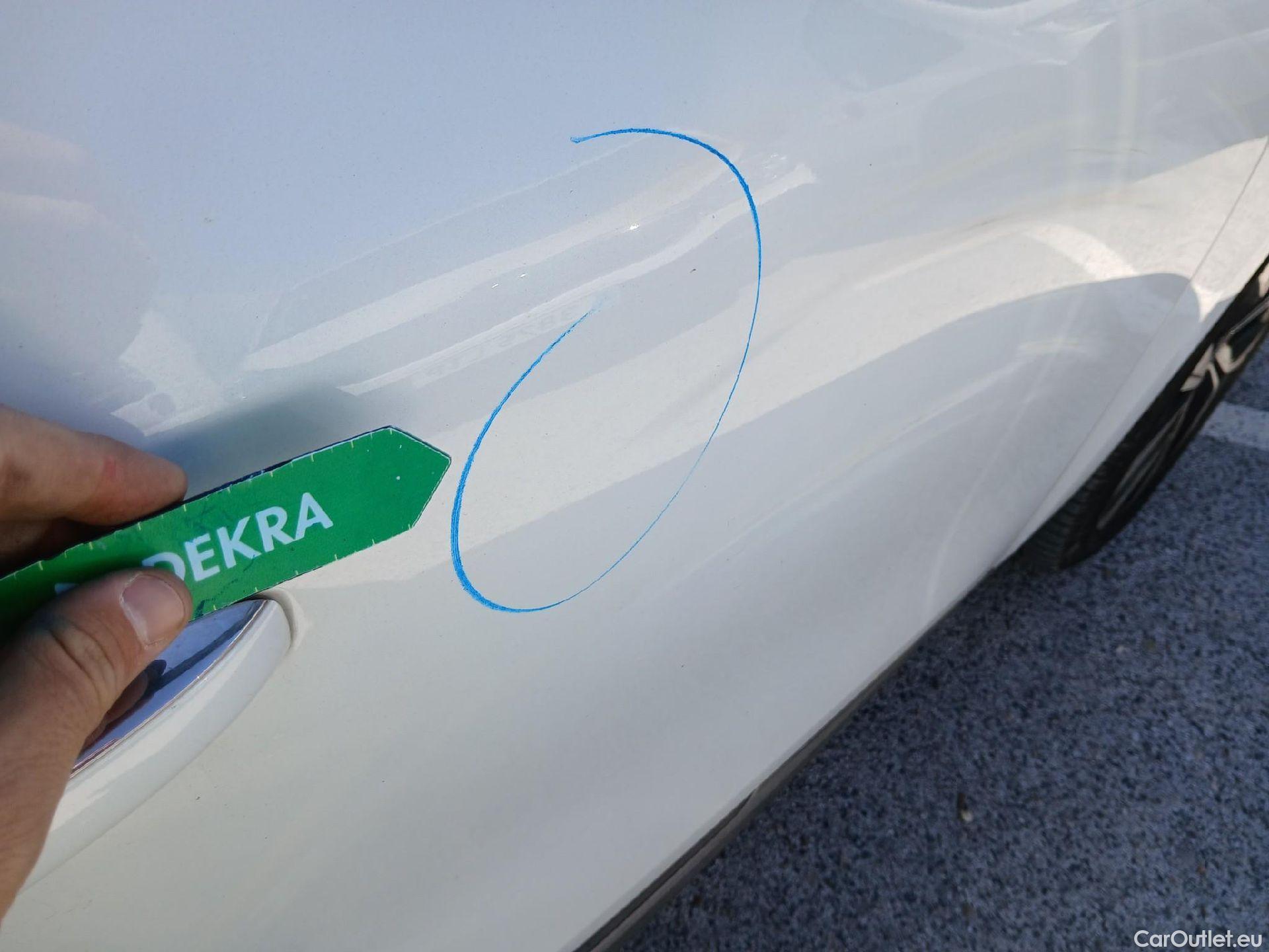  Renault  Grand Scenic RENAULT Grand Scénic / 2016 / 5P / monovolumen compacto Limited TCe 103 kW (140CV) EDC GPF MY21 #31