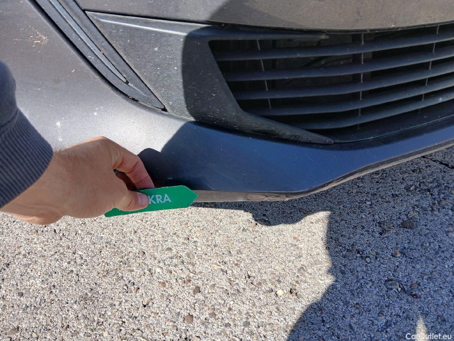  Peugeot  508 PEUGEOT  / 2018 / 5P / berlina con portón 5P Business Line BlueHDi 130 EAT8 (AC) #6