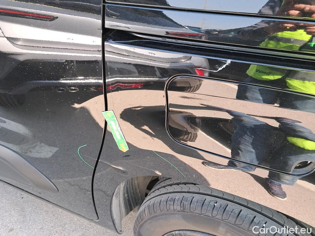  Citroen  Berlingo CITROEN  / 2018 / 5P / monovolumen compacto Talla M BlueHDi 100 S&S FEEL PACK #24