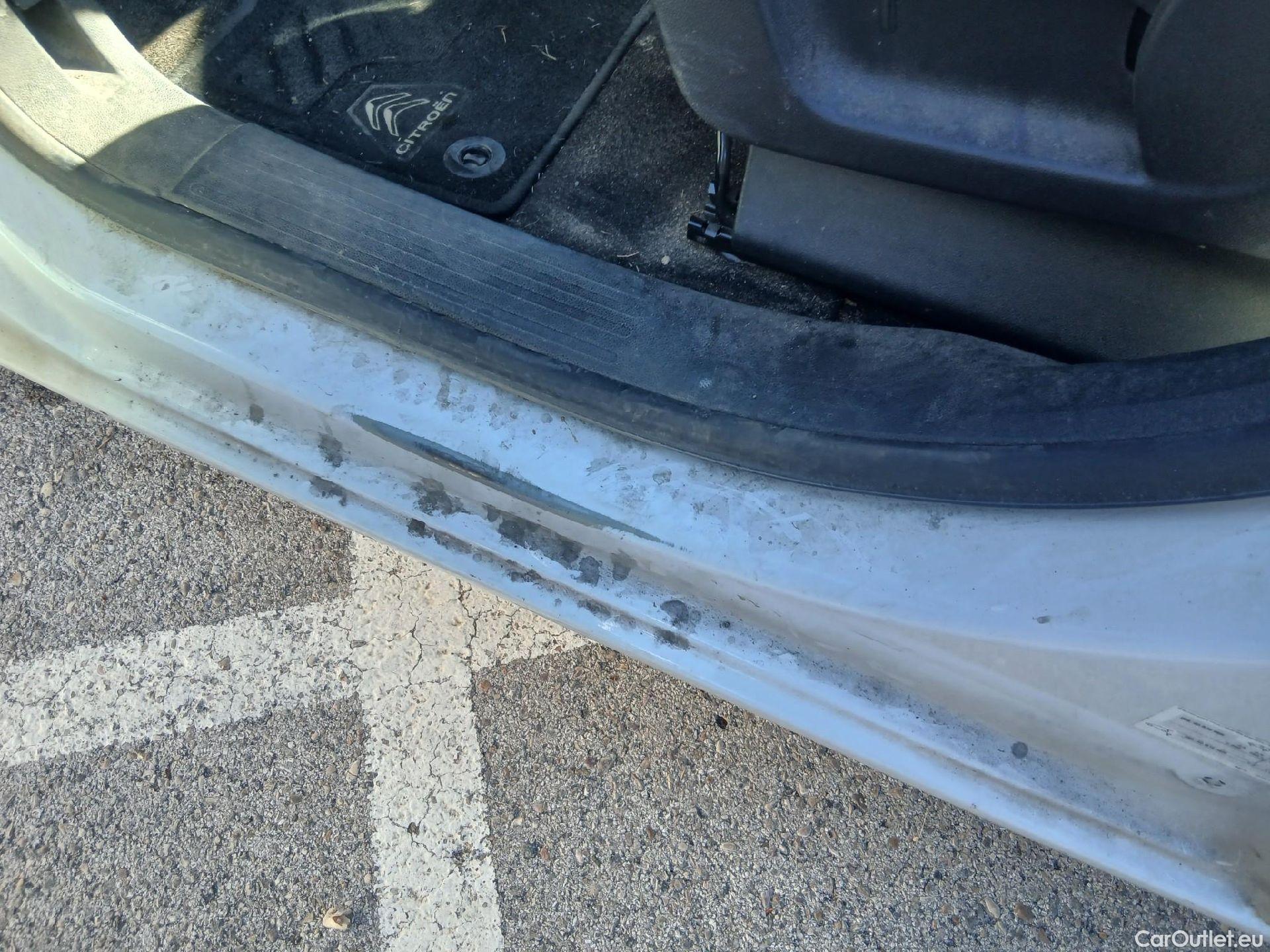  Citroen  Berlingo CITROEN  / 2018 / 4P / combi Talla M BlueHDi 100 S&S LIVE PACK BUSINE #26