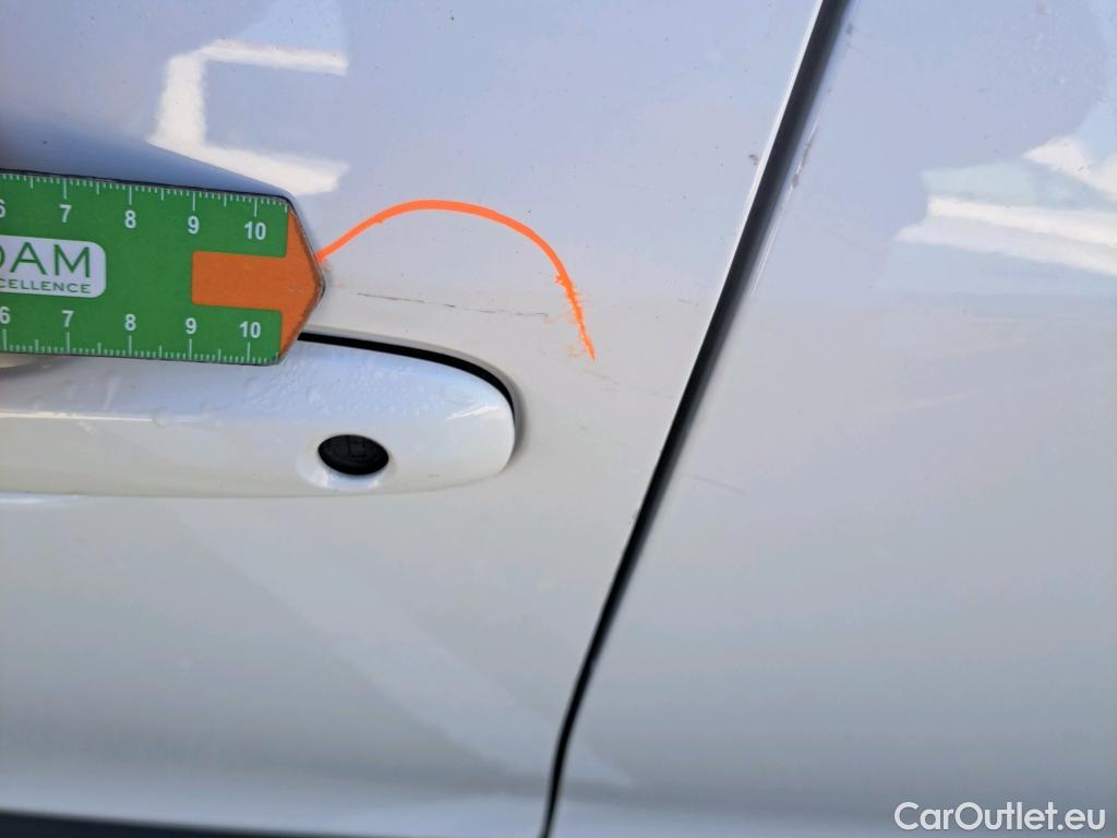  Toyota  Yaris Cross TOYOTA  / 2021 / 5P / todoterreno 1.5 120H Business Plus #19