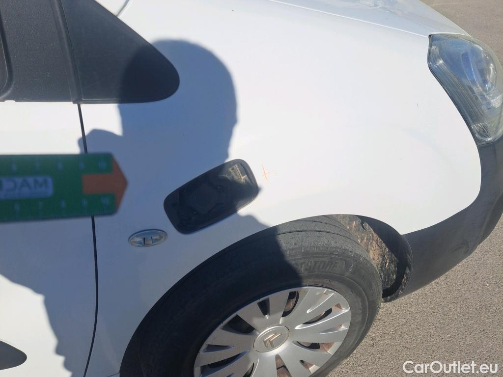  Citroen  Berlingo CITROEN  / 2015 / 4P / furgón derivado de turismo Electric Club #32