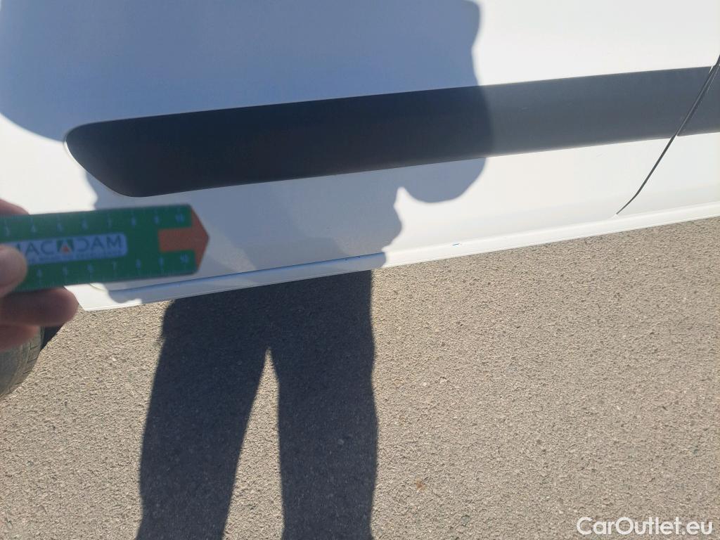  Citroen  Berlingo CITROEN  / 2015 / 4P / furgón derivado de turismo Electric Club #51