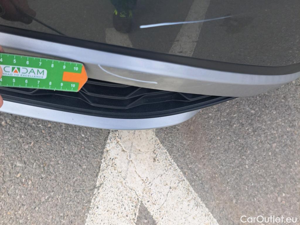  Volkswagen  T-ROC VOLKSWAGEN  / 2021 / 5P / todoterreno Life 2.0 TDI 85kW (115CV) (AC4) #24