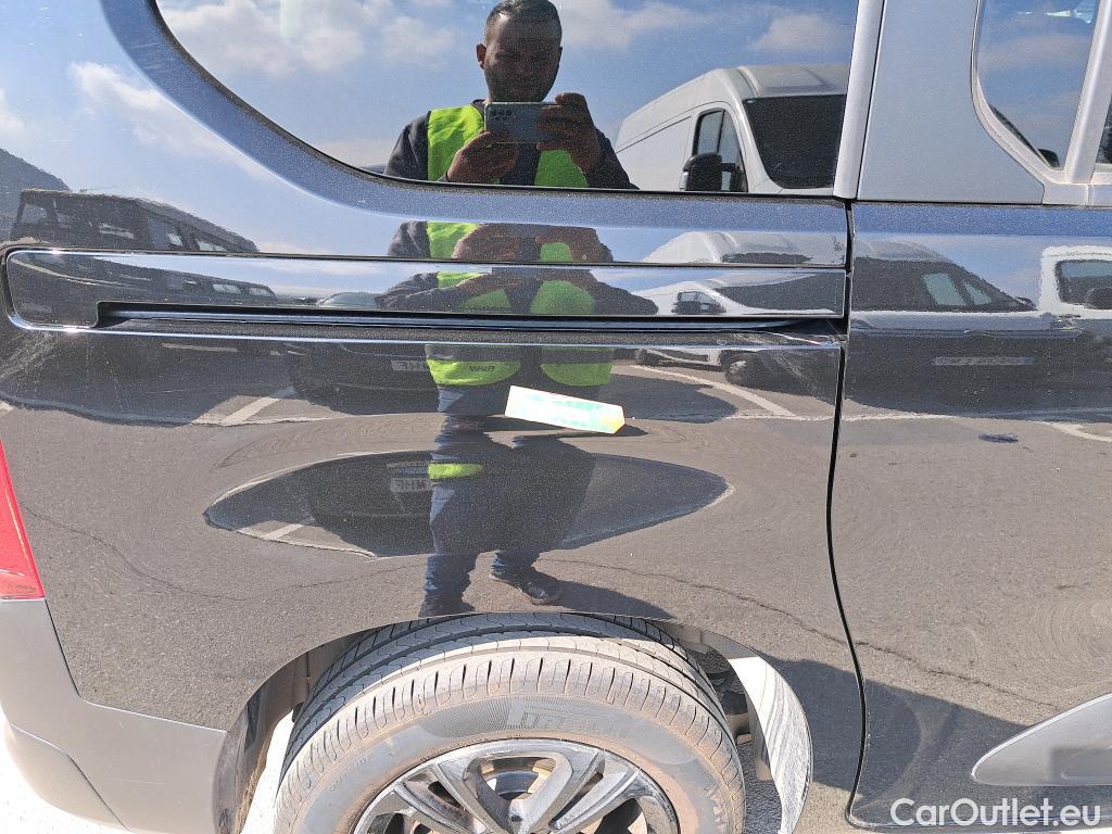  Citroen  Berlingo CITROEN  / 2018 / 5P / monovolumen compacto Talla M BlueHDi 100 S&S FEEL PACK #35