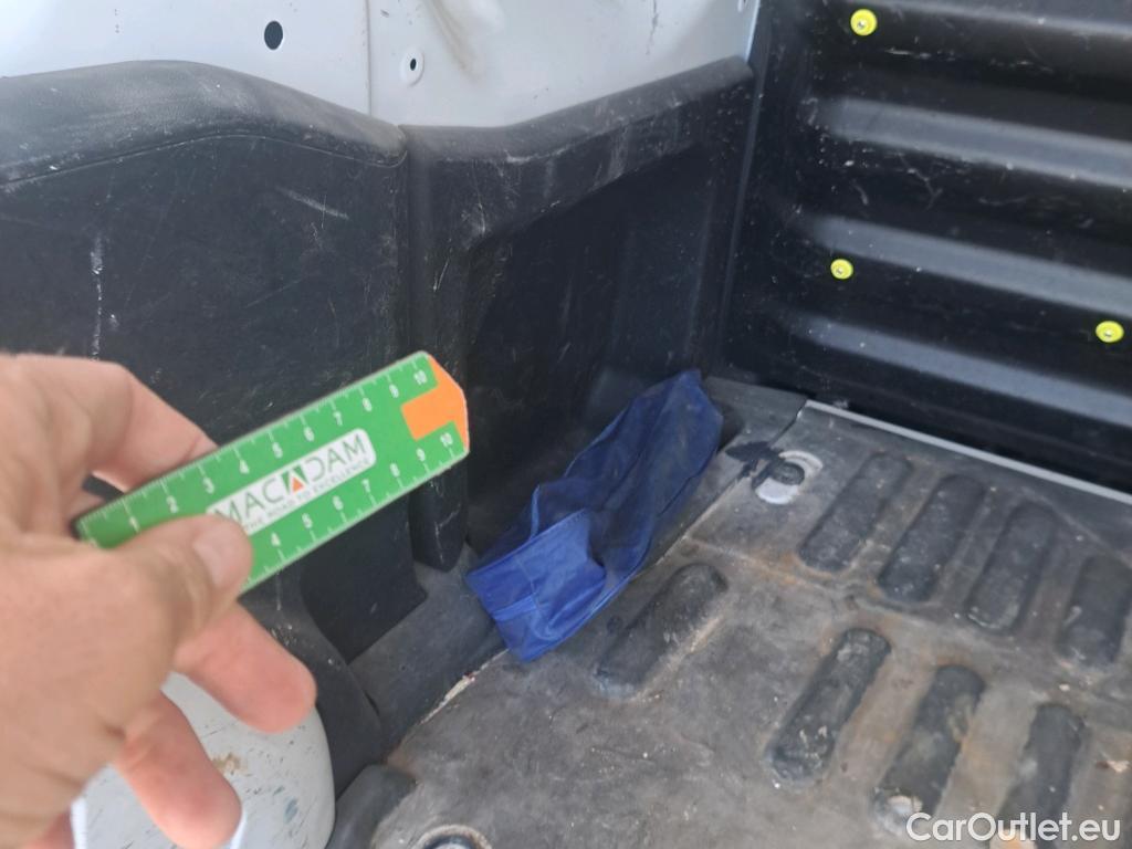  Citroen  Berlingo CITROEN  / 2015 / 4P / furgón derivado de turismo Electric Club #30