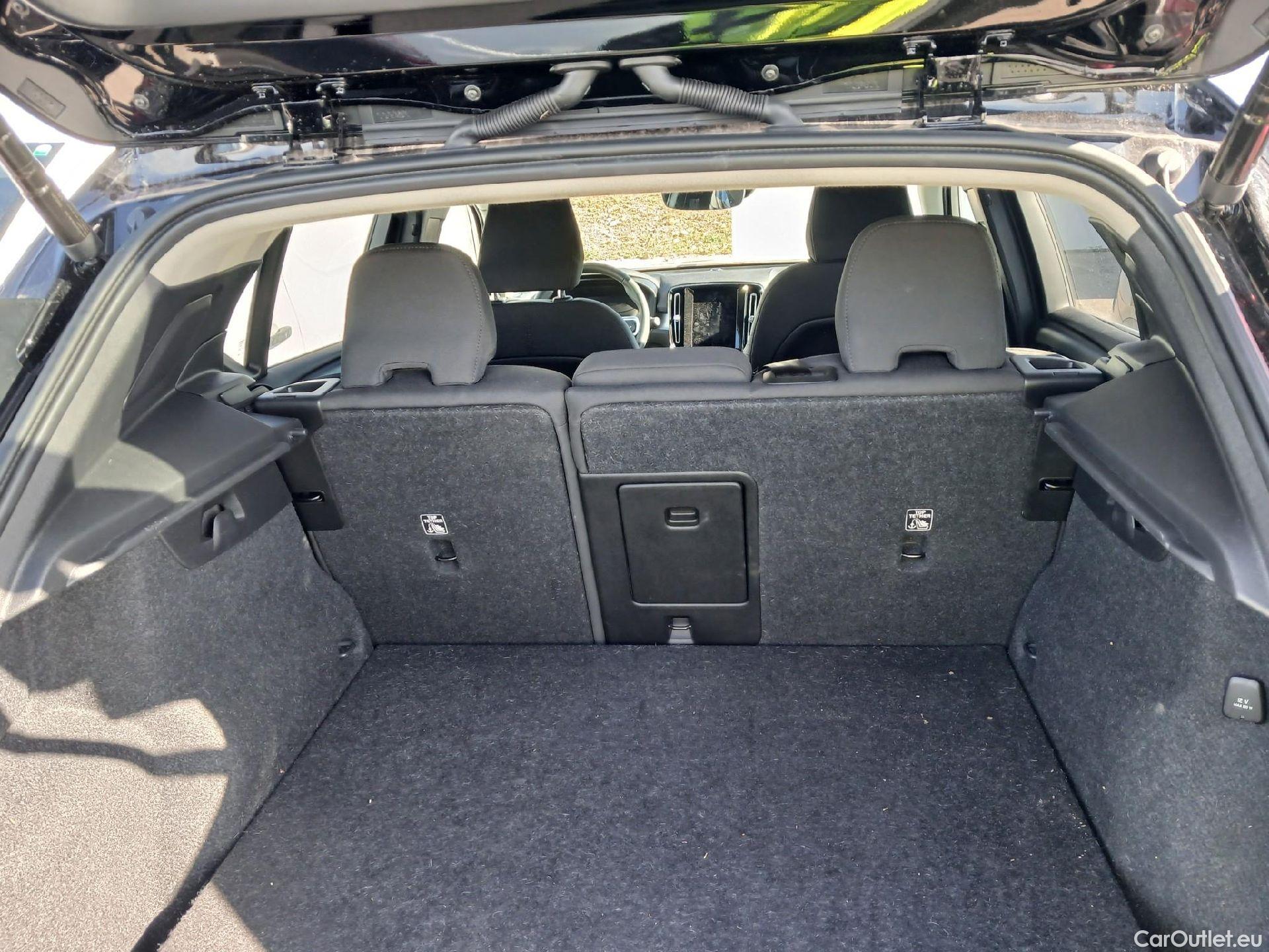  Volvo  XC 40 VOLVO XC40 / 2017 / 5P / todoterreno 1.5 T4 Twin Recharge Inscription Ex Auto #25