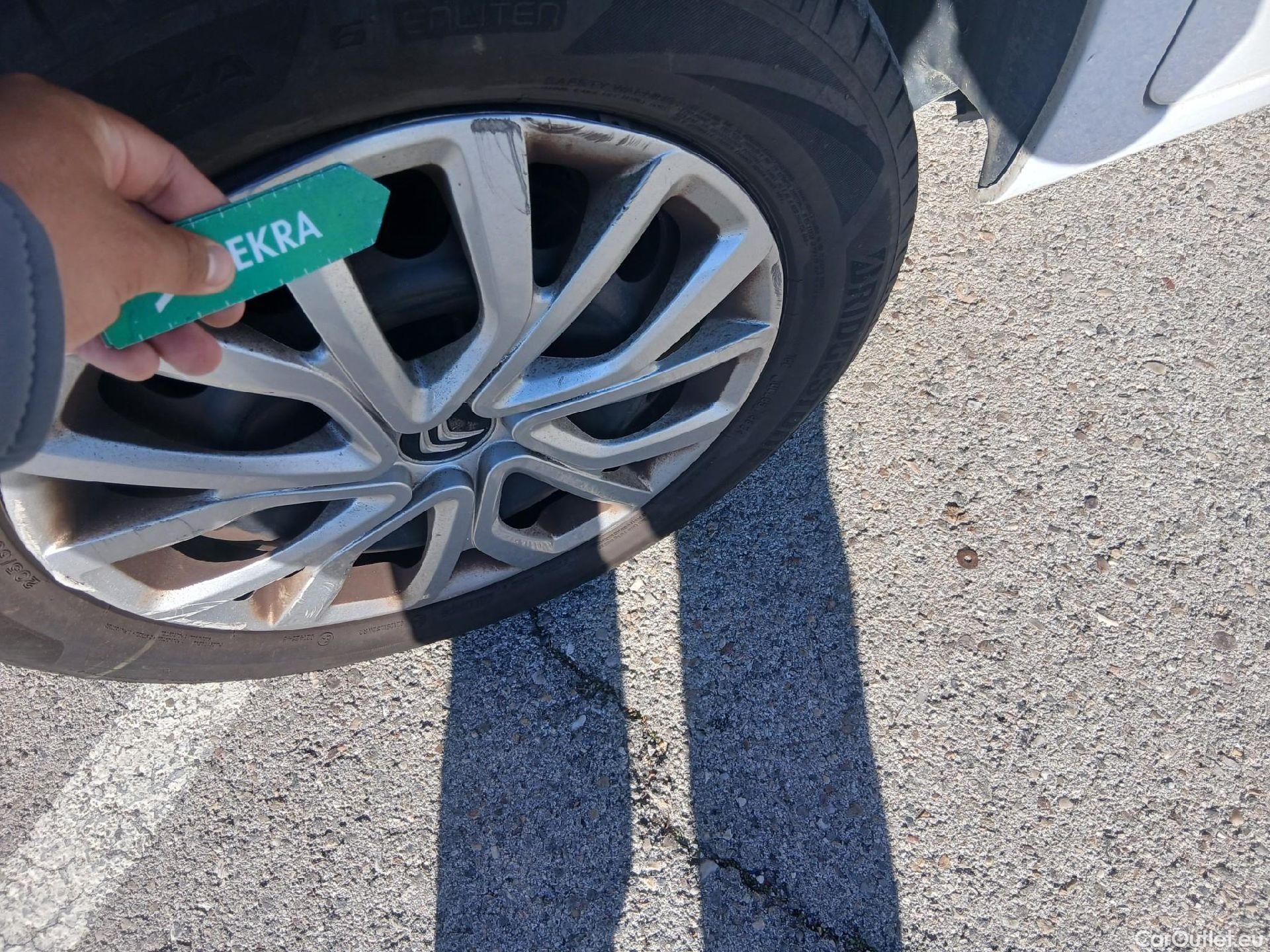  Citroen  Berlingo CITROEN  / 2018 / 4P / combi Talla M BlueHDi 100 S&S LIVE PACK BUSINE #18