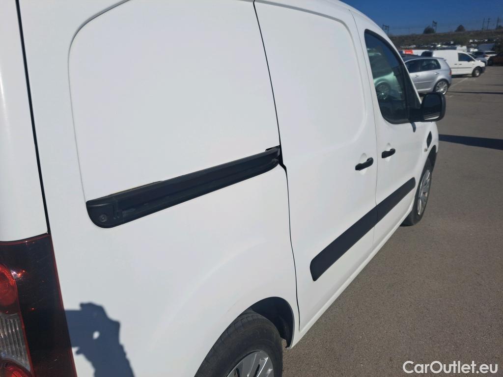  Citroen  Berlingo CITROEN  / 2015 / 4P / furgón derivado de turismo Electric Club #7