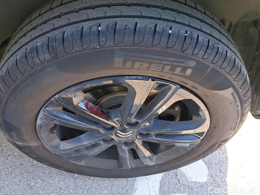  Citroen  Berlingo CITROEN  / 2018 / 5P / monovolumen compacto Talla M BlueHDi 100 S&S FEEL PACK #12