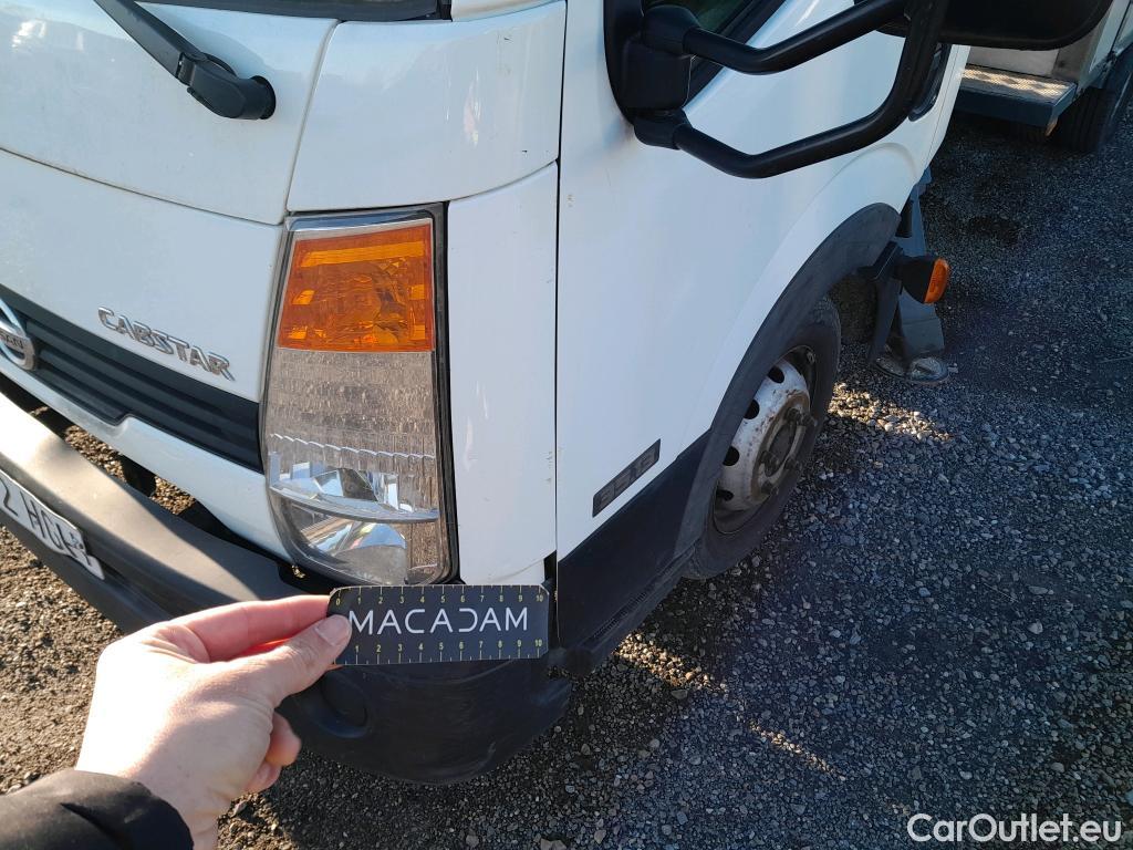  Nissan  Cabstar NISSAN  VU 2p 3G chasis cabina 35.13/3 Básico AA Cabina Abatible L #PLATAFORMA + CESTA ELEVADORA MOVEX# #33