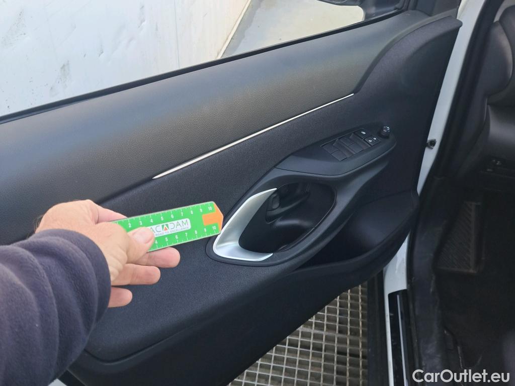  Toyota  Yaris Cross TOYOTA  / 2021 / 5P / todoterreno 1.5 120H Business Plus #8