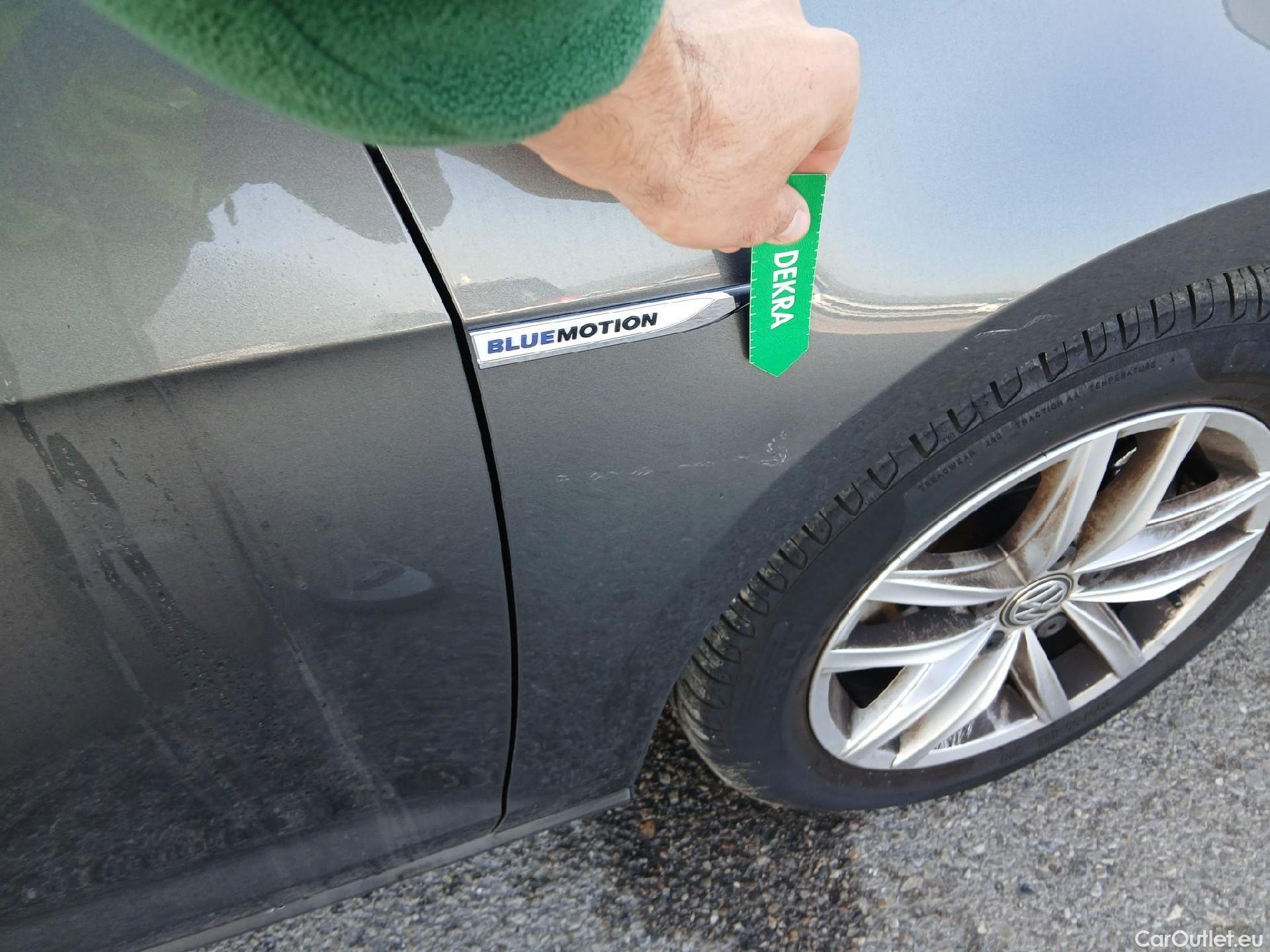  Volkswagen  Golf  VOLKSWAGEN / 2016 / 5P / berlina con portón Advance 1.5 TSI EVO 96kW (130CV) DSG #27