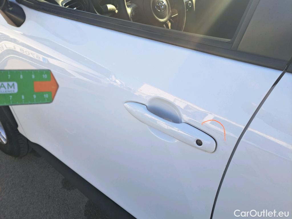  Toyota  Yaris Cross TOYOTA  / 2021 / 5P / todoterreno 1.5 120H Business Plus #18