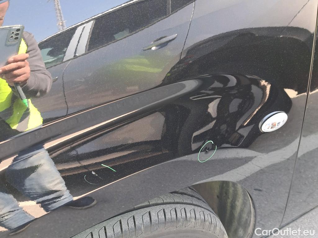  Citroen  Berlingo CITROEN  / 2018 / 5P / monovolumen compacto Talla M BlueHDi 100 S&S FEEL PACK #32