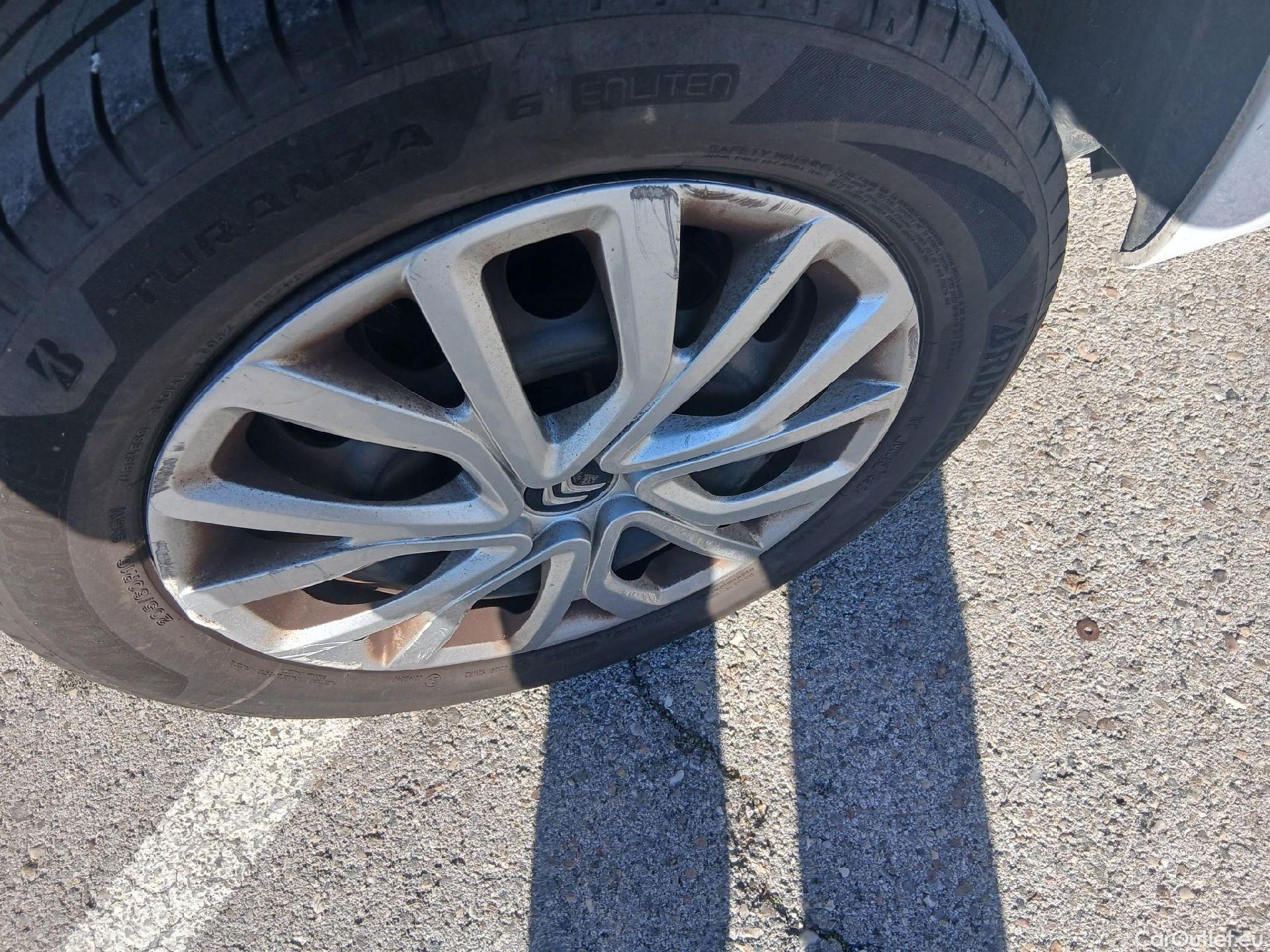  Citroen  Berlingo CITROEN  / 2018 / 4P / combi Talla M BlueHDi 100 S&S LIVE PACK BUSINE #19