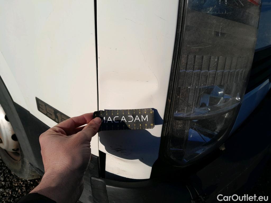  Nissan  Cabstar NISSAN  VU 2p 3G chasis cabina 35.13/3 Básico AA Cabina Abatible L #PLATAFORMA + CESTA ELEVADORA MOVEX# #16