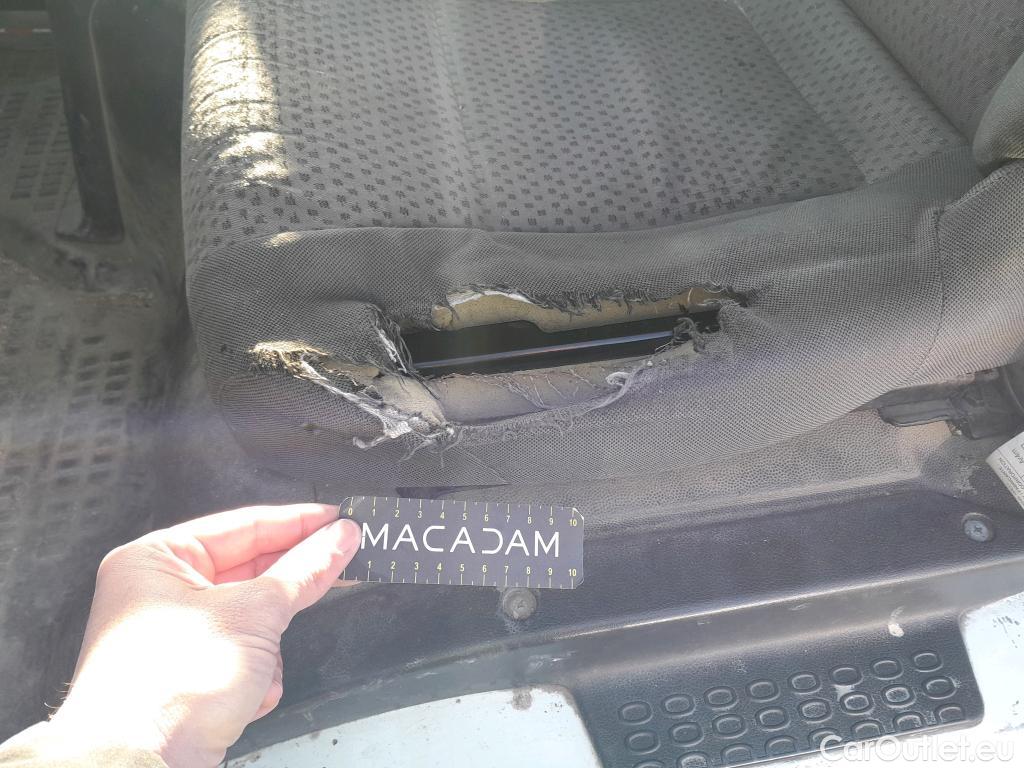  Nissan  Cabstar NISSAN  VU 2p 3G chasis cabina 35.13/3 Básico AA Cabina Abatible L #PLATAFORMA + CESTA ELEVADORA MOVEX# #9