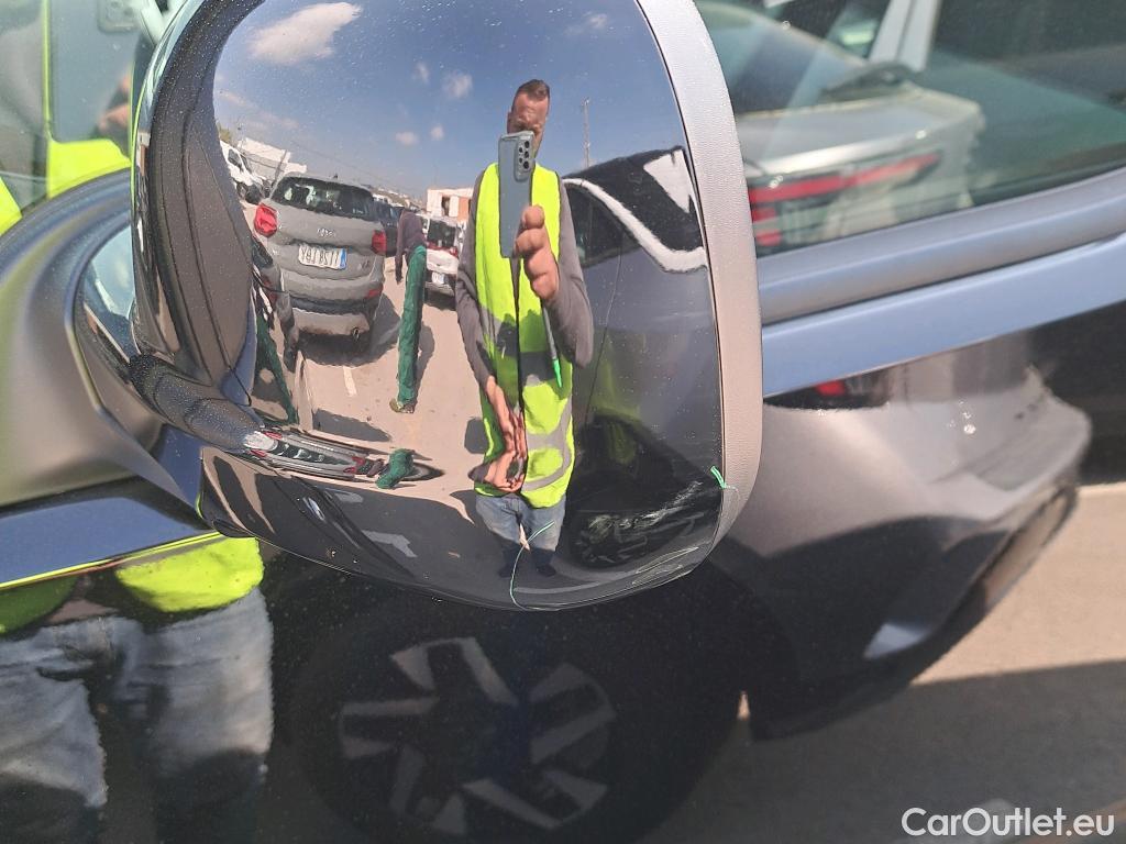  Citroen  Berlingo CITROEN  / 2018 / 5P / monovolumen compacto Talla M BlueHDi 100 S&S FEEL PACK #26