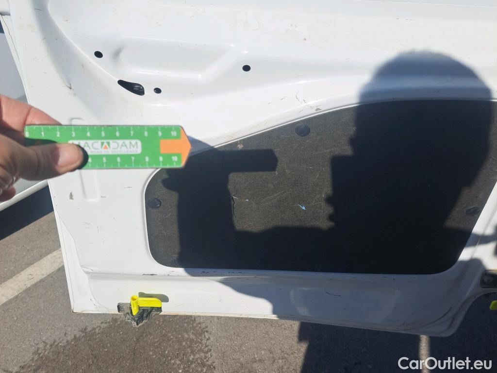  Citroen  Berlingo CITROEN  / 2015 / 4P / furgón derivado de turismo Electric Club #16