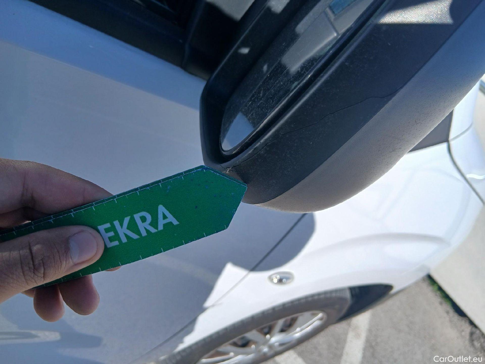  Citroen  Berlingo CITROEN  / 2018 / 4P / combi Talla M BlueHDi 100 S&S LIVE PACK BUSINE #22