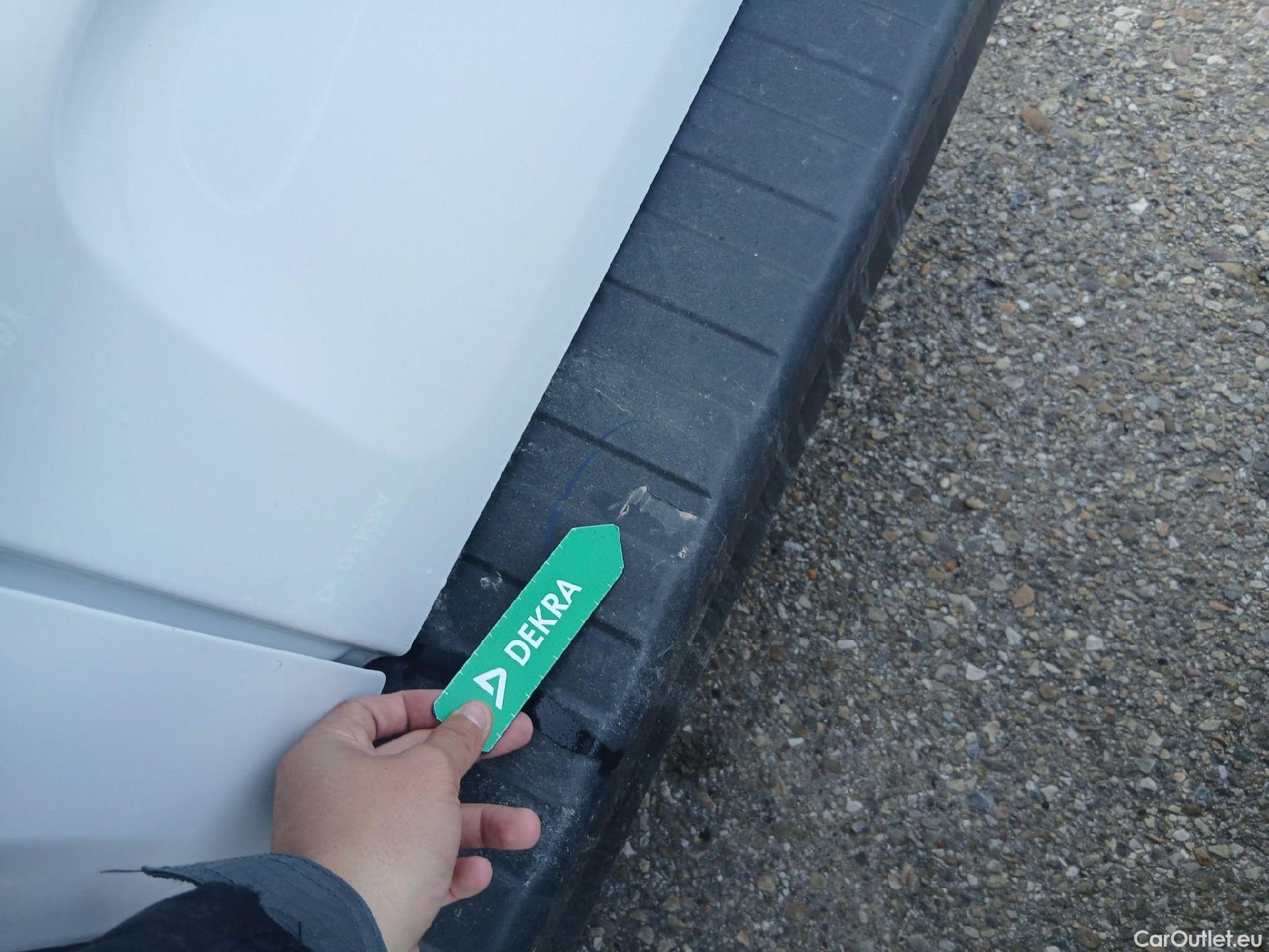  Nissan  NV300 NISSAN  / 2021 / 4P / monovolumen Combi 9 2.0dCi 81kW L1H1 1T Comfort #11