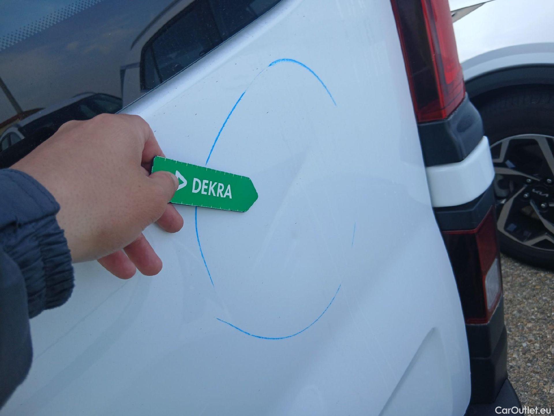  Nissan  NV300 NISSAN  / 2021 / 4P / monovolumen Combi 9 2.0dCi 81kW L1H1 1T Comfort #10