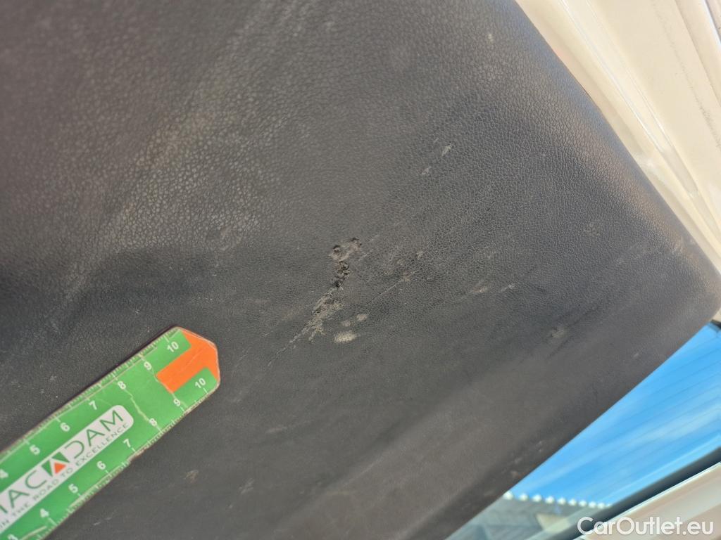  Opel  Combo OPEL  Life / 2018 / 5P / monovolumen compacto 1.5 TD 56kW (75CV) Selective L #12