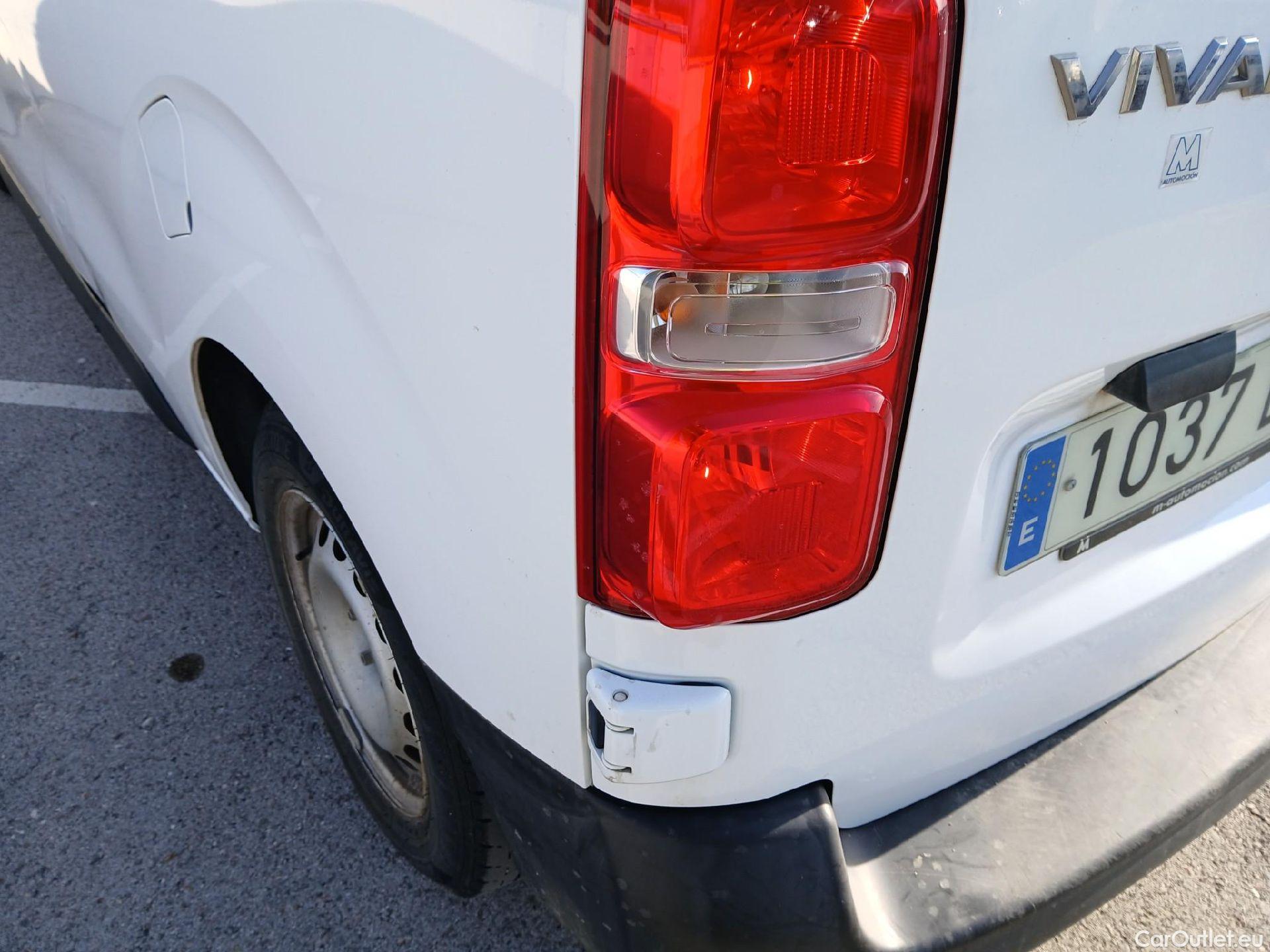  Opel  Vivaro OPEL  / 2019 / 4P / furgón 1.5 Diésel 74kW (100CV) M Std Express (AC2) #35