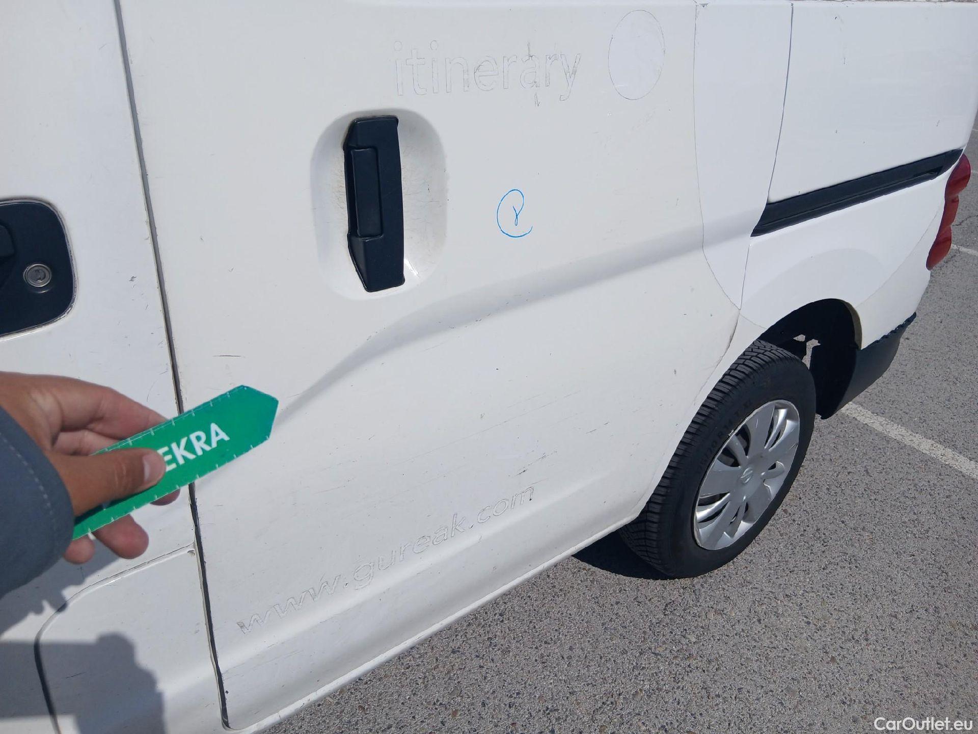  Nissan  NV200 NISSAN  VU 5p 1G furgón 1.5dCi 66kW (90CV) COMFORT #39