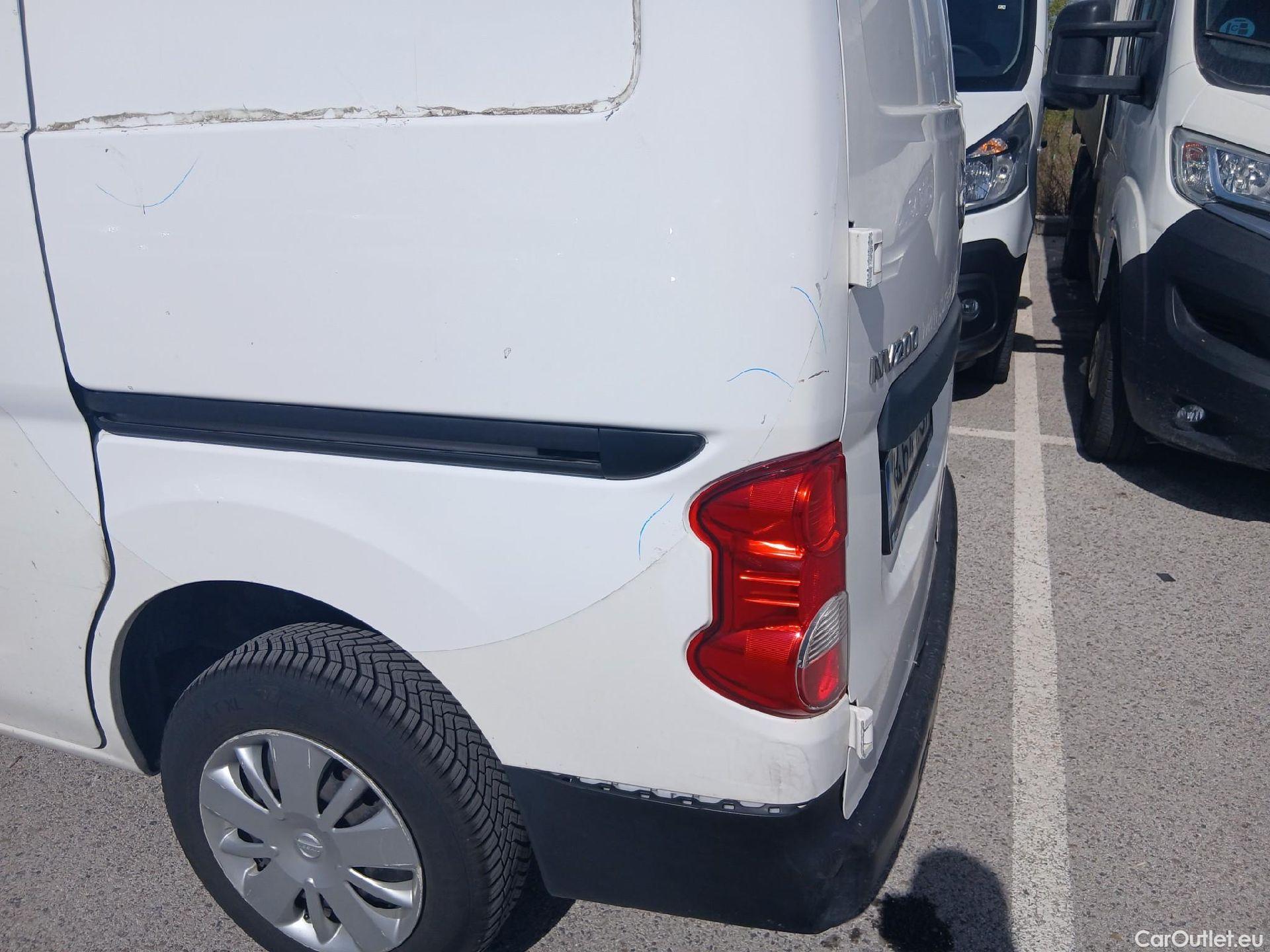  Nissan  NV200 NISSAN  VU 5p 1G furgón 1.5dCi 66kW (90CV) COMFORT #45