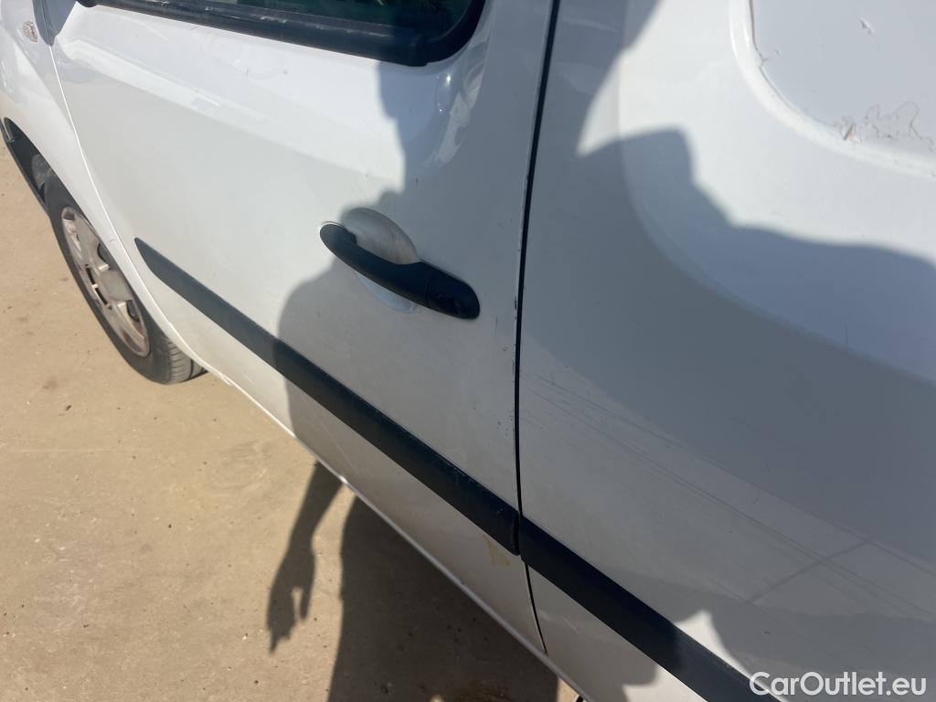  Nissan  NV200 NISSAN NV250 / 2019 / 4P / furgón 2pl 1.5dCi 70 kW (95CV) L2H1 ÓPTIMA #22